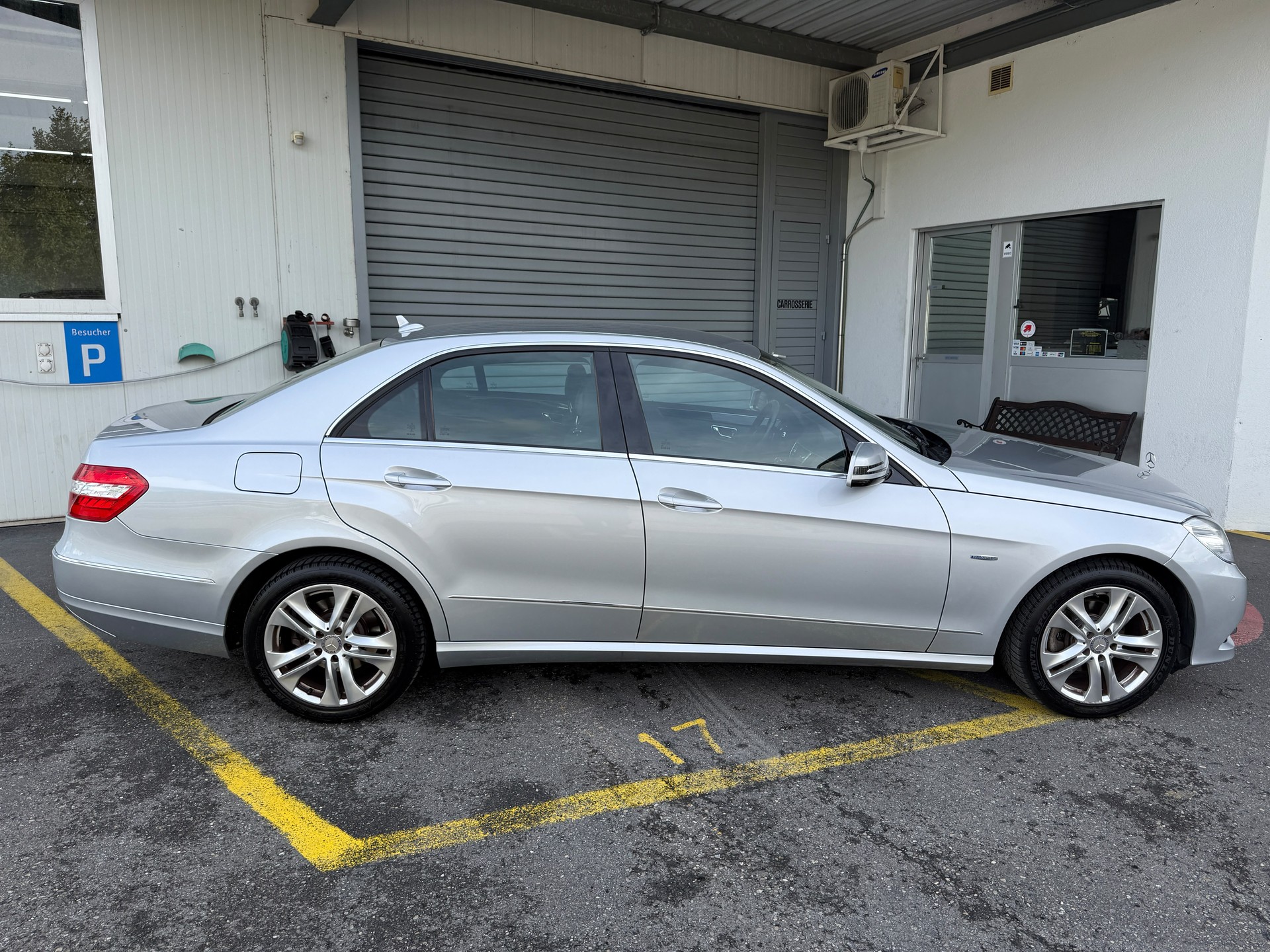 MERCEDES-BENZ E 220 CDI BlueEfficiency Avantgarde 7G-Tronic-image-5