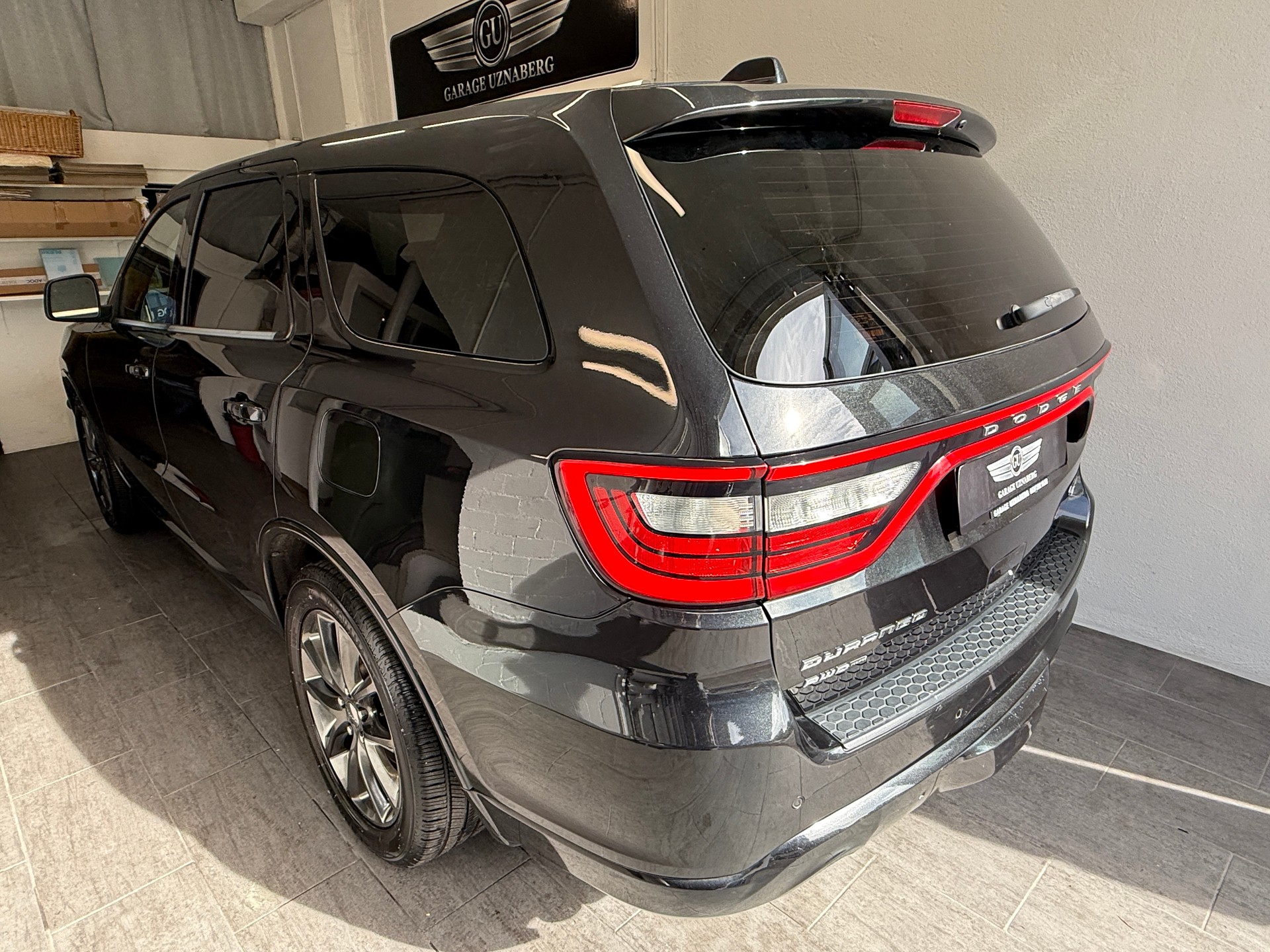 DODGE Durango 5.7 V8 HEMI R/T AWD Ab 420.- pro Monat-image-2