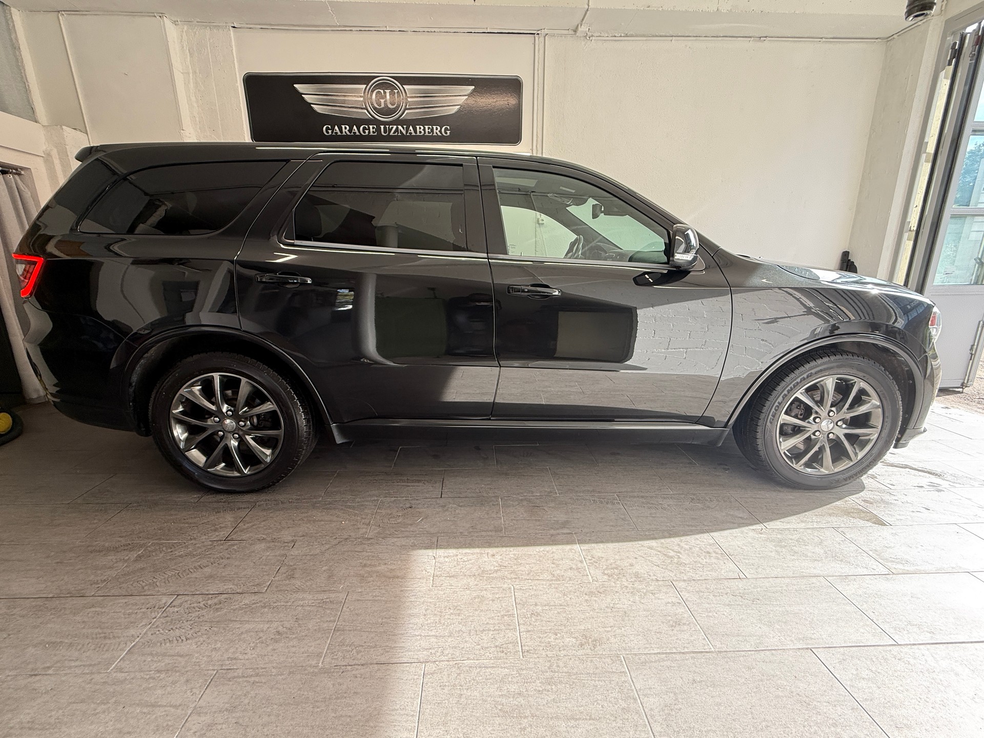 DODGE Durango 5.7 V8 HEMI R/T AWD Ab 420.- pro Monat-image-5
