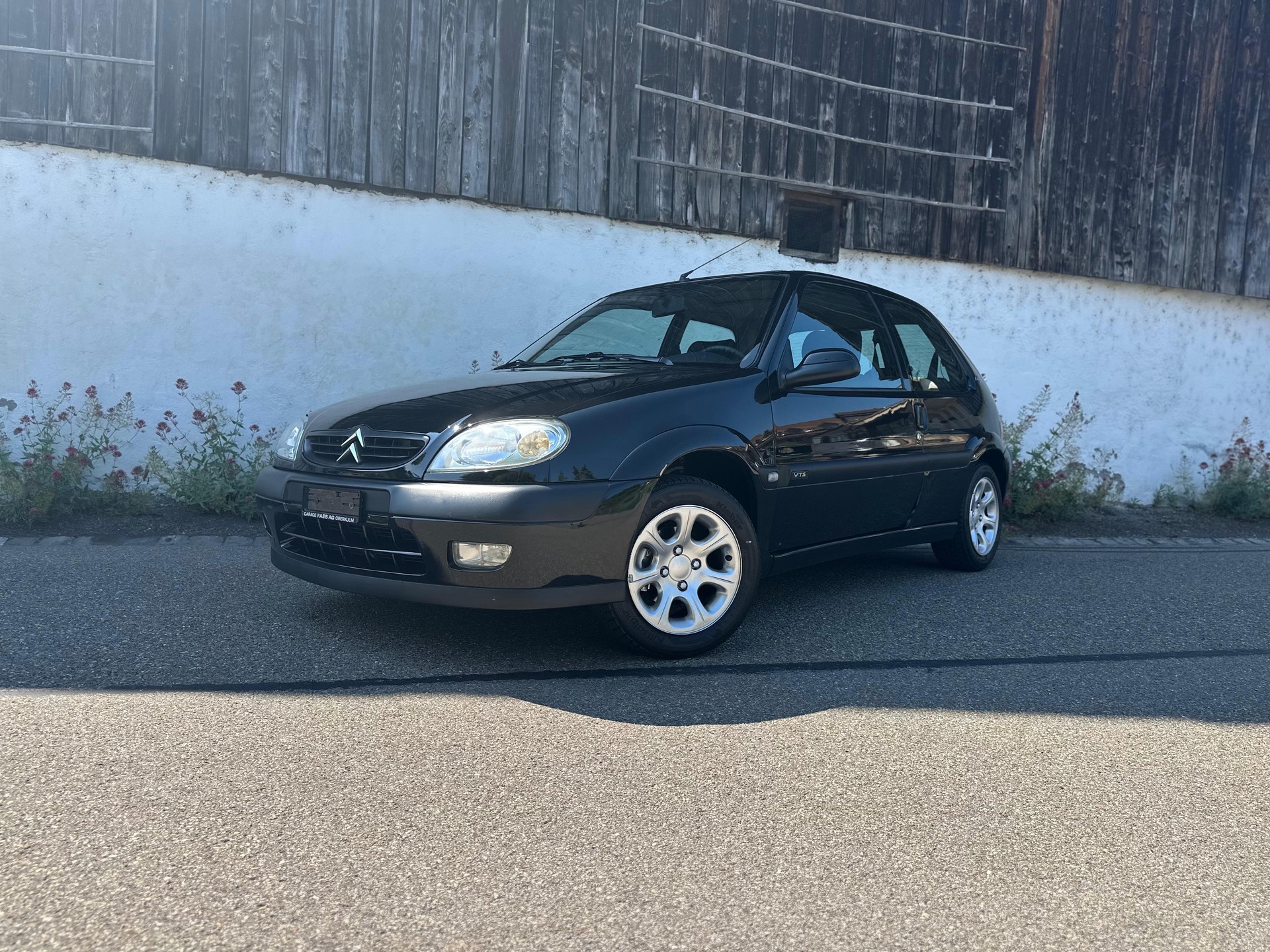 CITROEN Saxo 1.6i 16V VTS Black-image-8