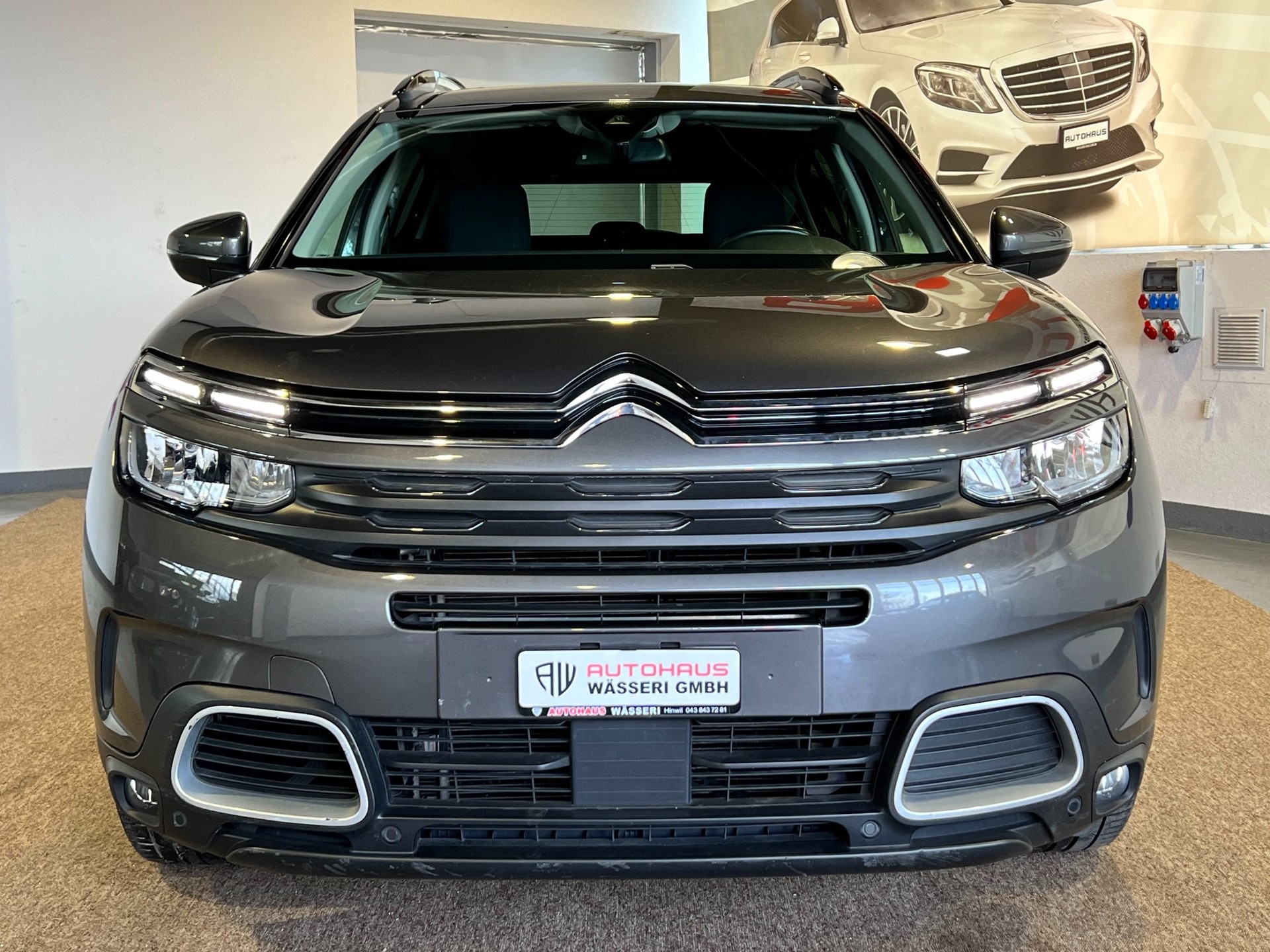 CITROEN C5 Aircross 1.5 BlueHD Shine EAT8-image-8
