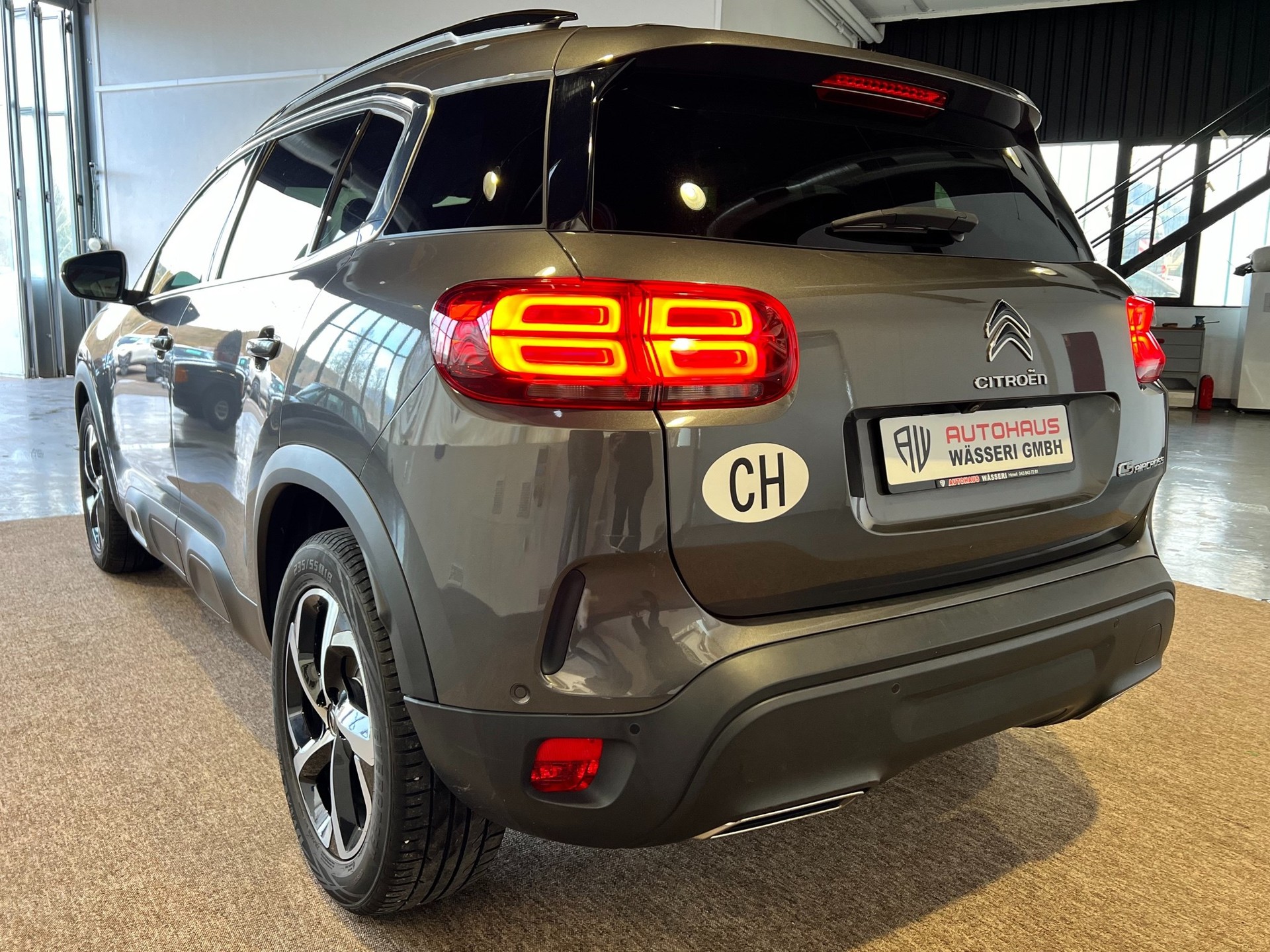 CITROEN C5 Aircross 1.5 BlueHD Shine EAT8-image-5