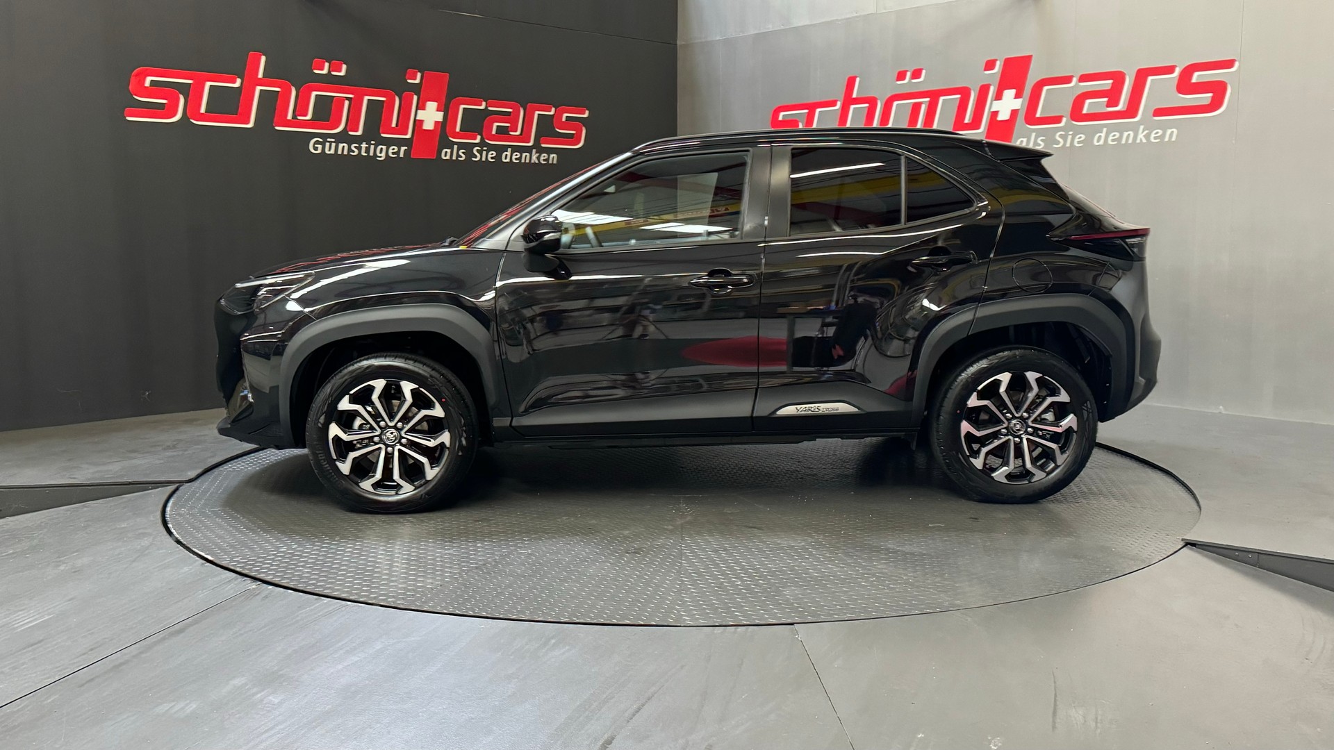 TOYOTA Yaris Cross 1.5 Trend AWDi e-CVT 130PS-image-2