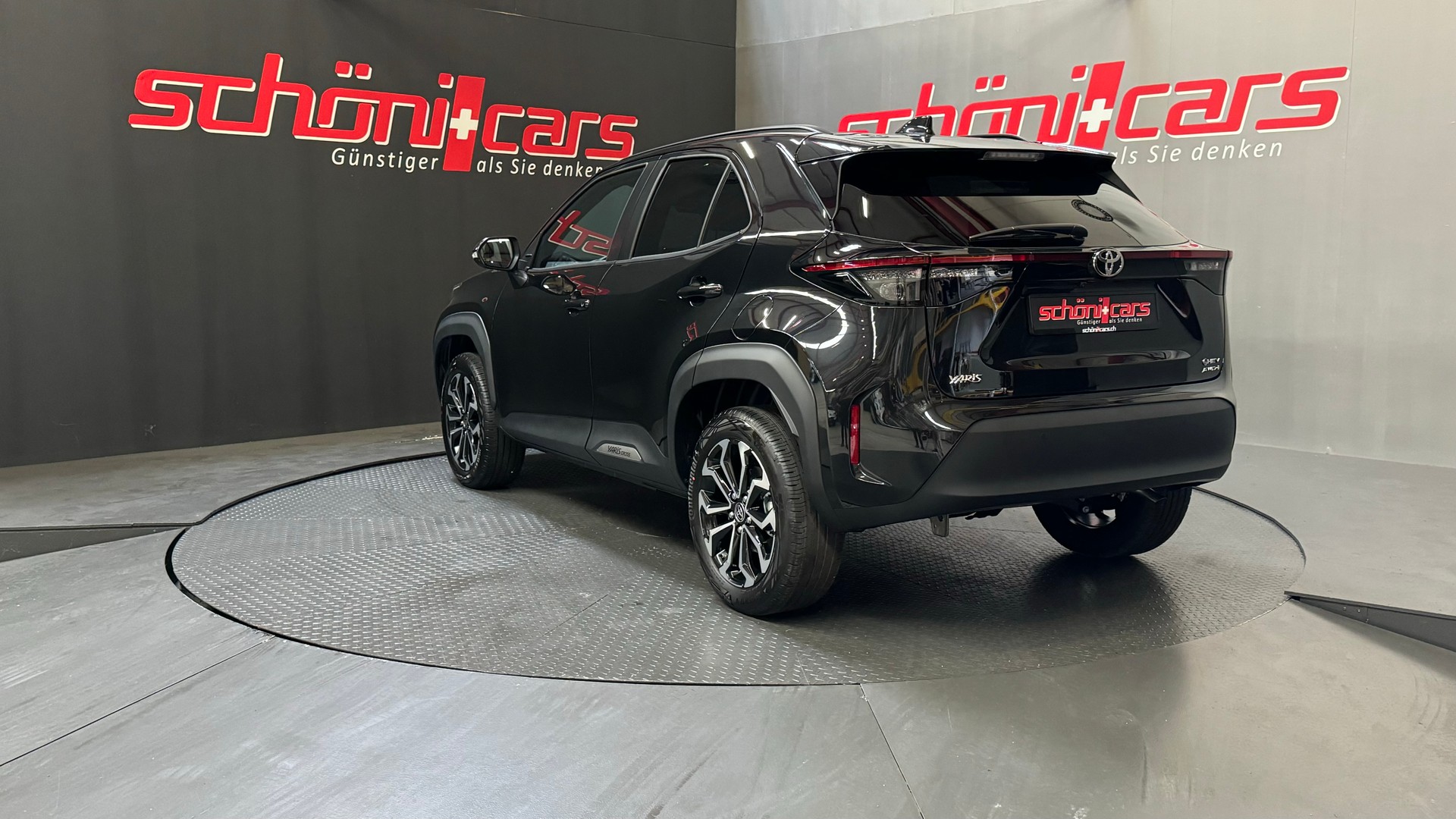 TOYOTA Yaris Cross 1.5 Trend AWDi e-CVT 130PS-image-3