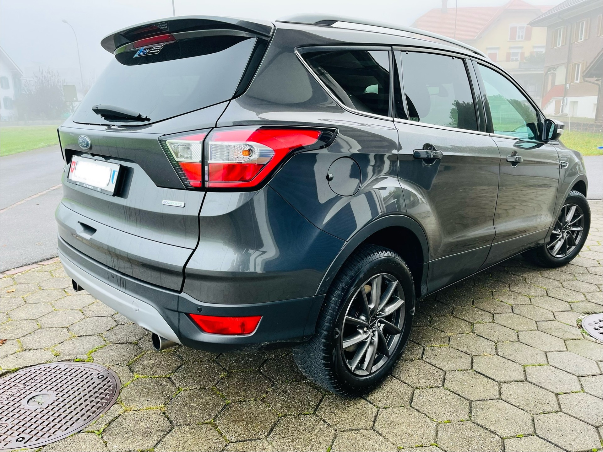 FORD Kuga 1.5 SCTi Titanium 2WD-image-1