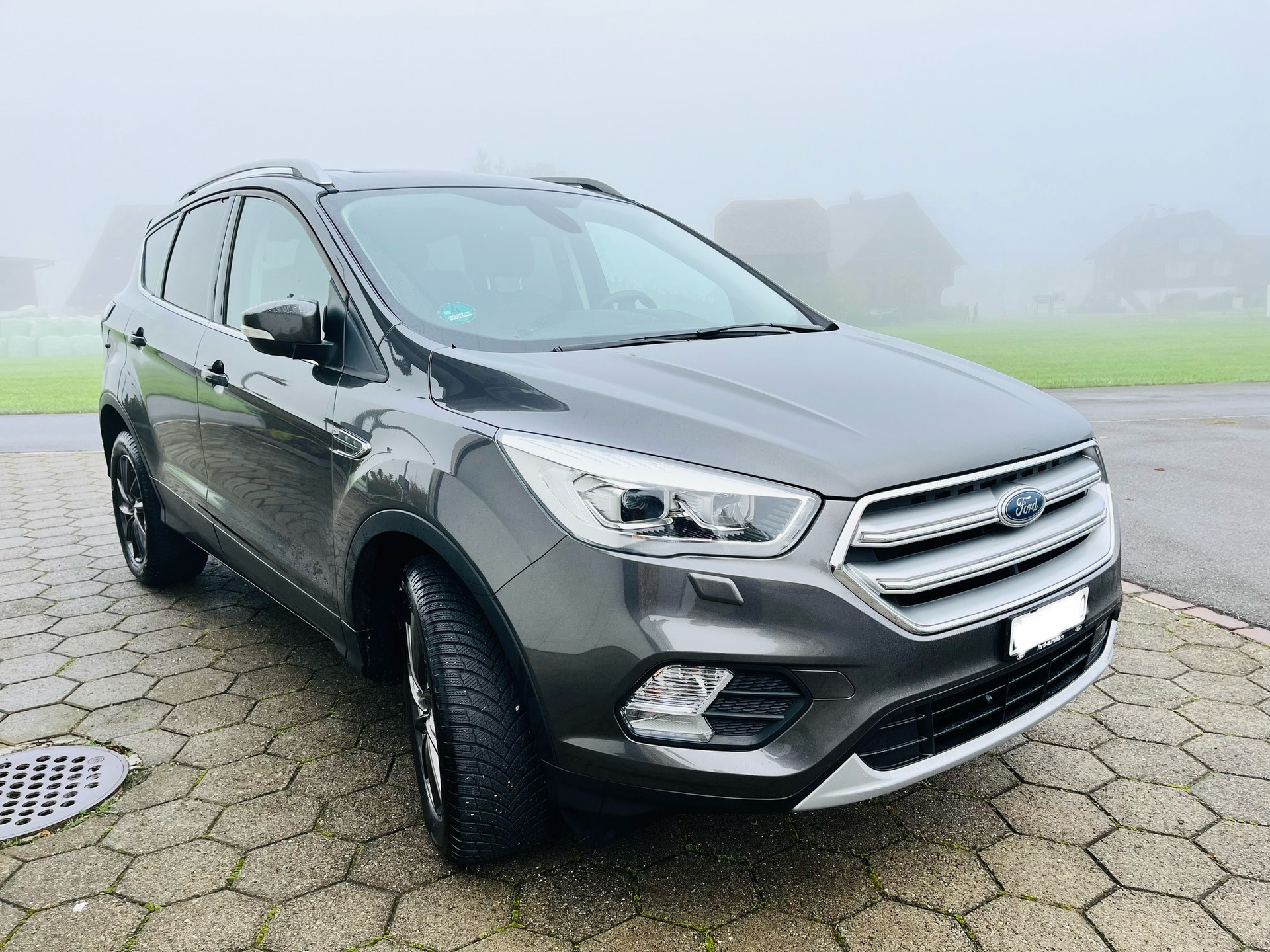 FORD Kuga 1.5 SCTi Titanium 2WD-image-4
