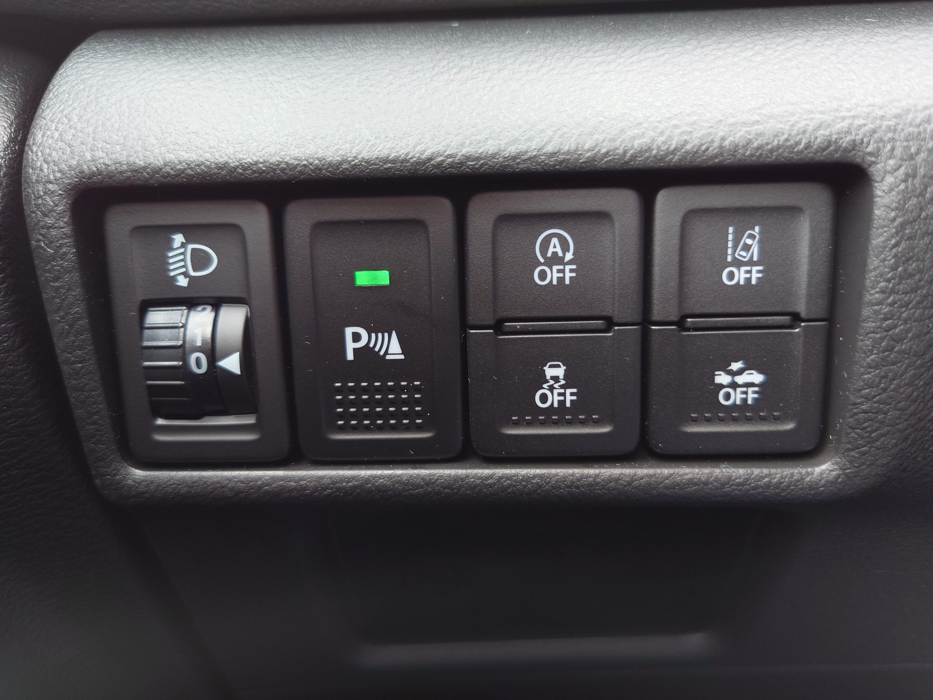 SUZUKI S-Cross 1.4 T Compact+ Hybrid 4x4-image-9