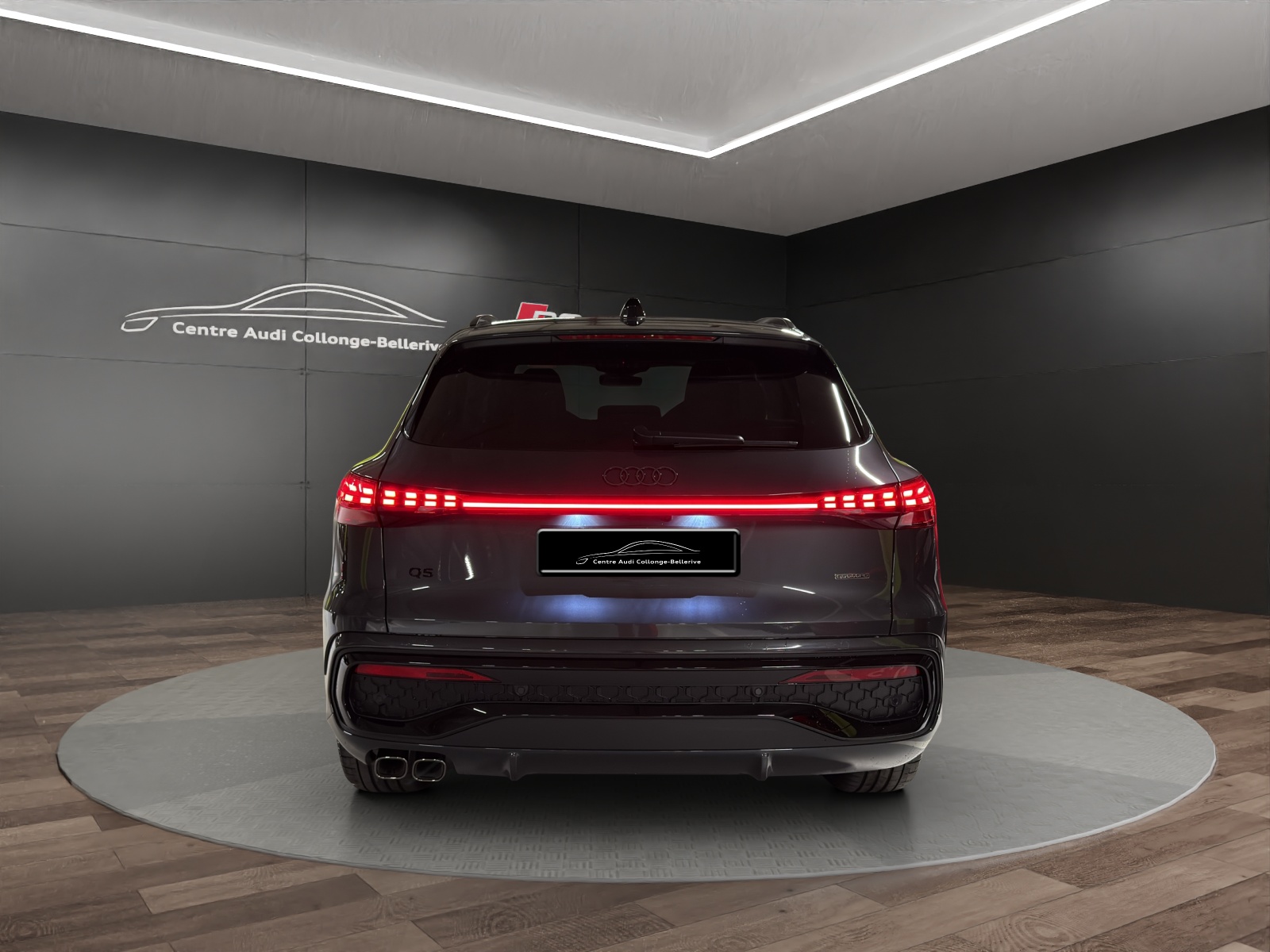 AUDI Q5 TDI quattro 150 kW S-tronic-image-4
