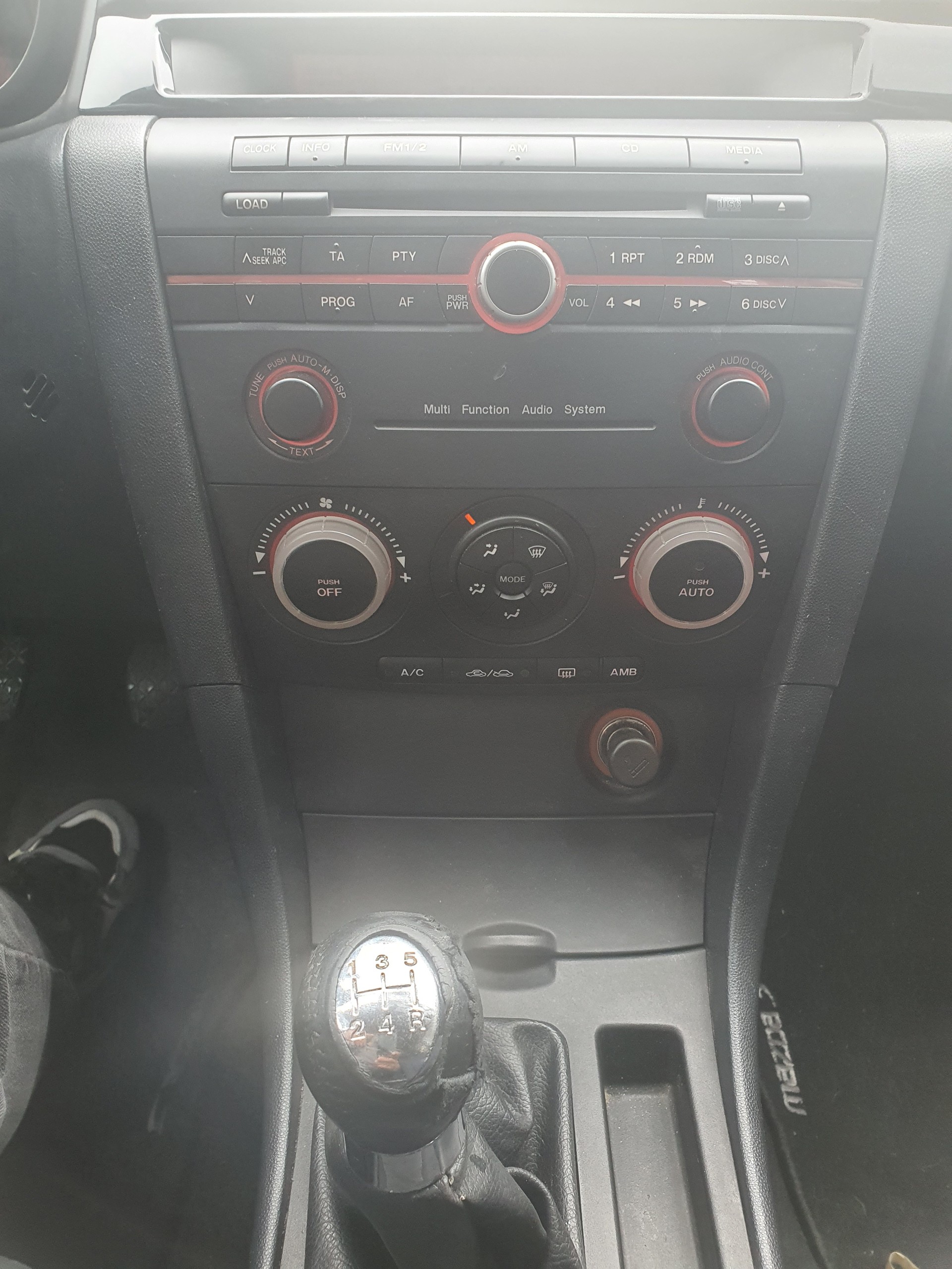 MAZDA 3 1.6 16V Youngster-image-11