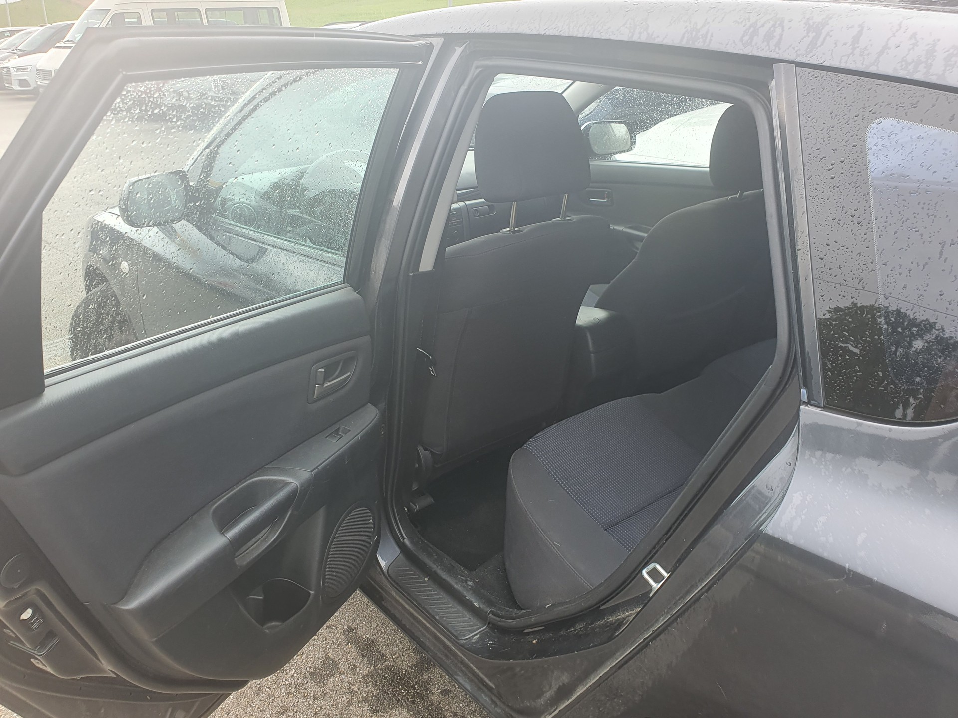 MAZDA 3 1.6 16V Youngster-image-7