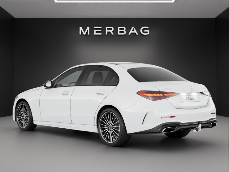 MERCEDES-BENZ C 300 4 Matic-image-4