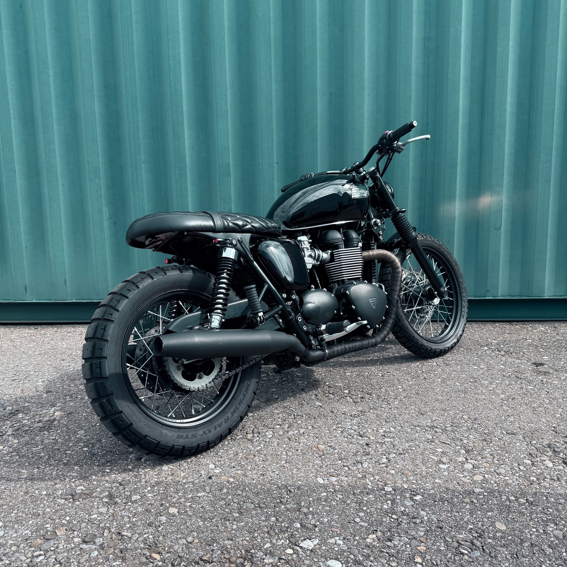 TRIUMPH Bonneville 900 i T 100-image-6