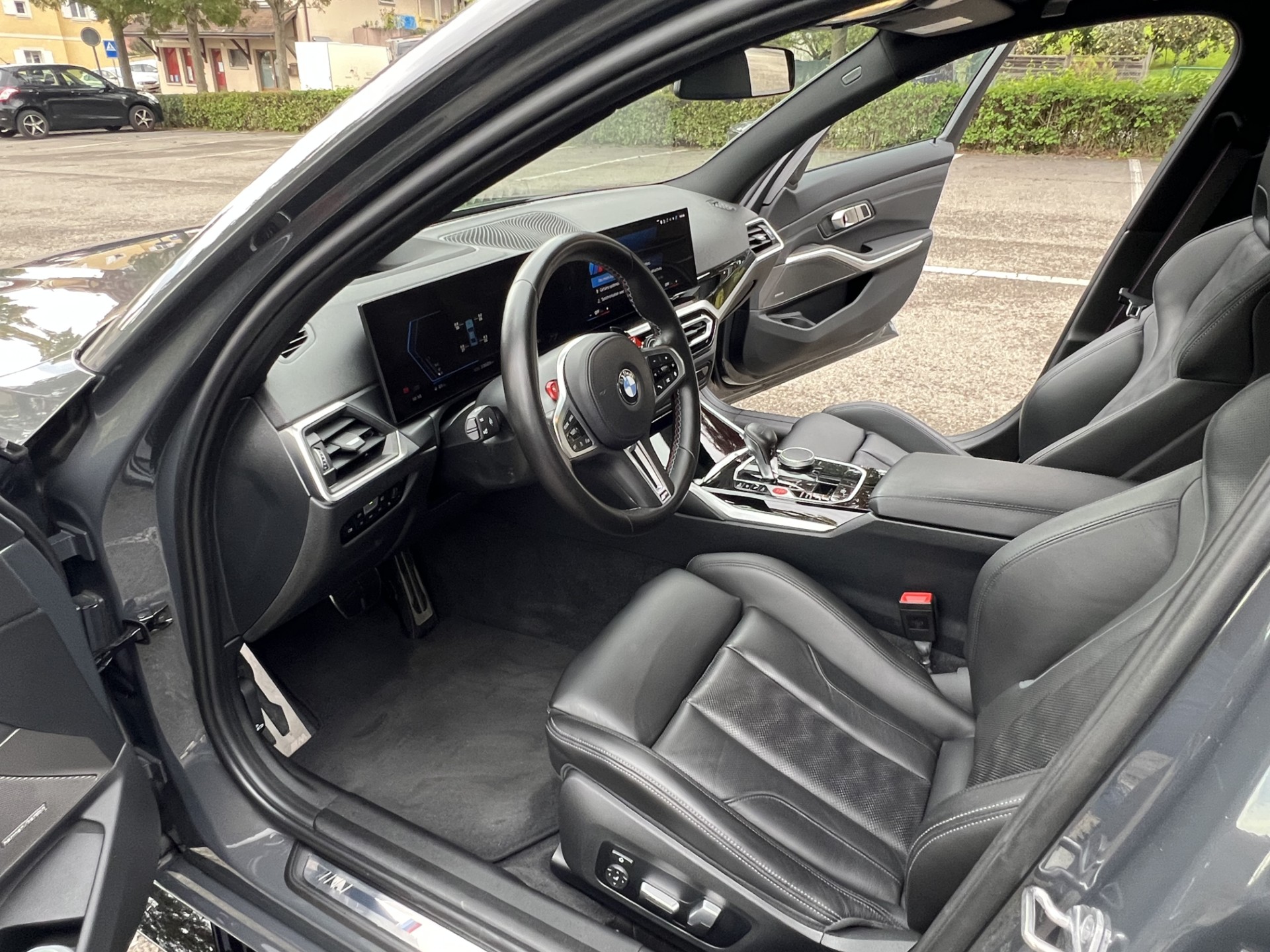 BMW M3 Competition M xDrive-image-5