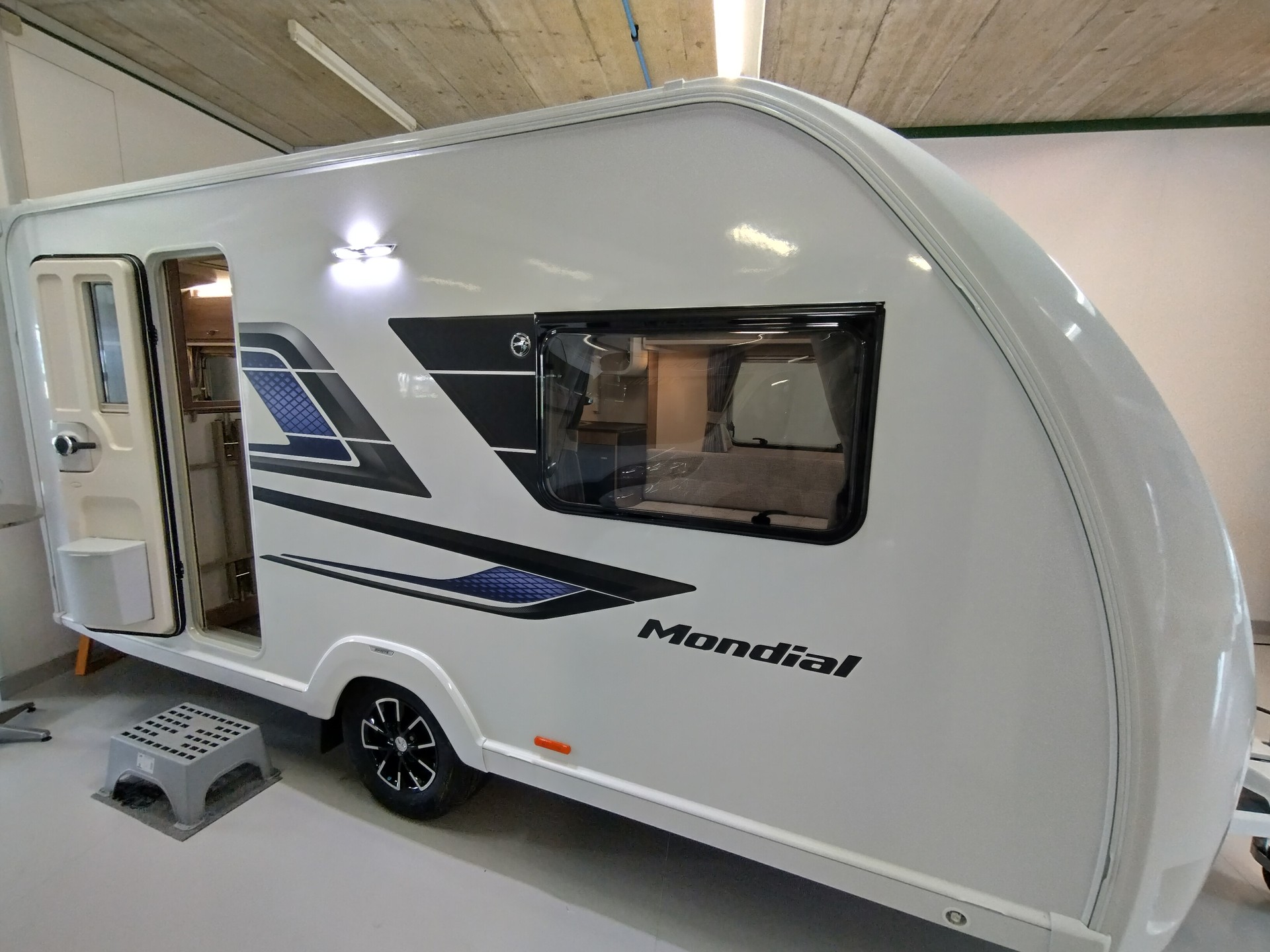 SPRITE Mondial 420 SE