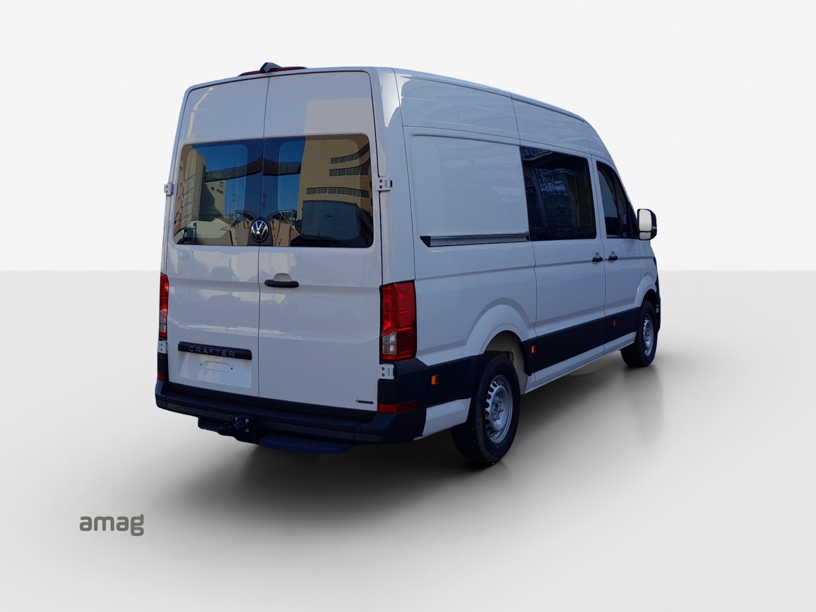 VW Crafter 35 2.0 BiTDI L3 4Motion A-image-4