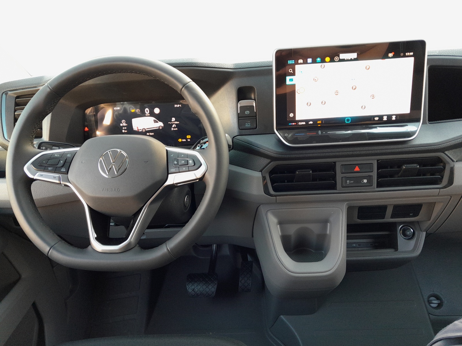 VW Crafter 35 2.0 BiTDI L3 4Motion A-image-8