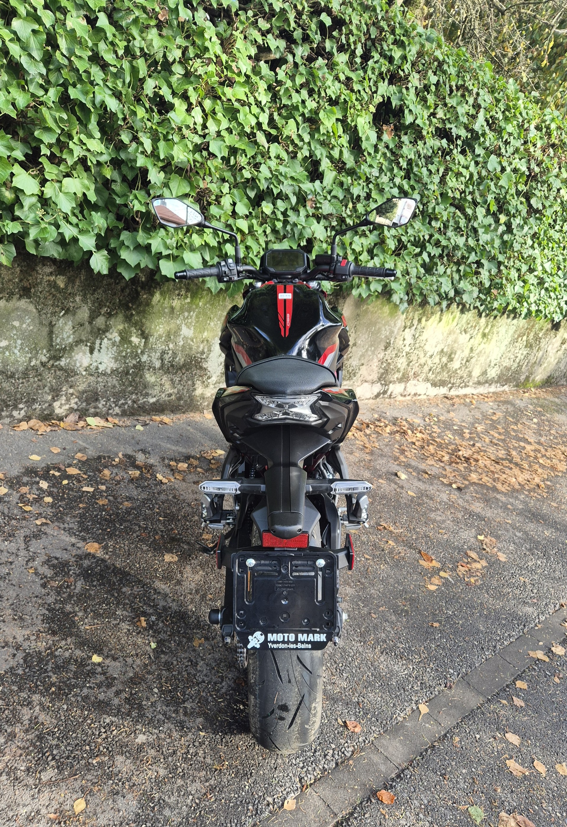 KAWASAKI Z 650-image-8