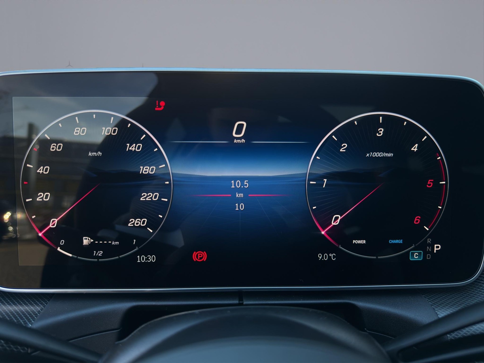MERCEDES-BENZ C 220 d Swiss Star AMG Line 4matic Kombi-image-10