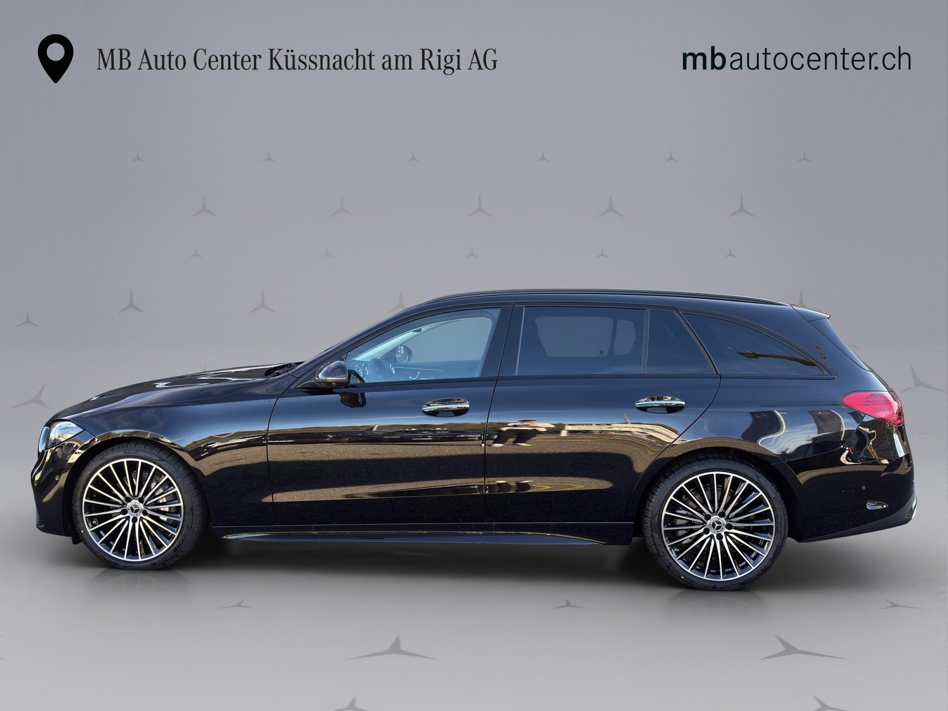 MERCEDES-BENZ C 220 d Swiss Star AMG Line 4matic Kombi-showroom-element-2