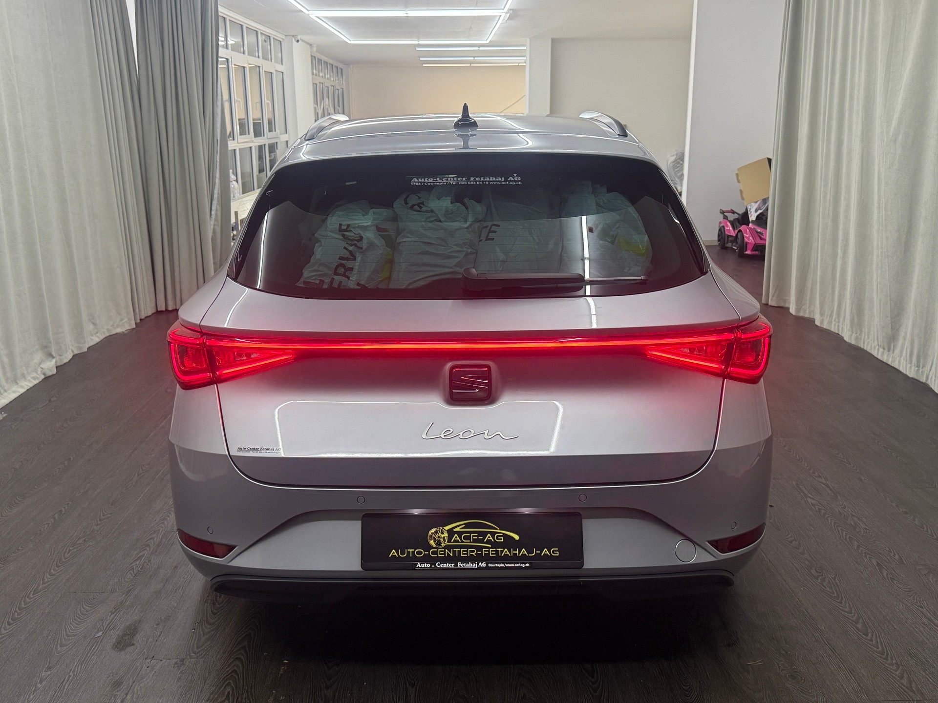 SEAT Leon ST 2.0 TDI EVO DSG Style-image-4