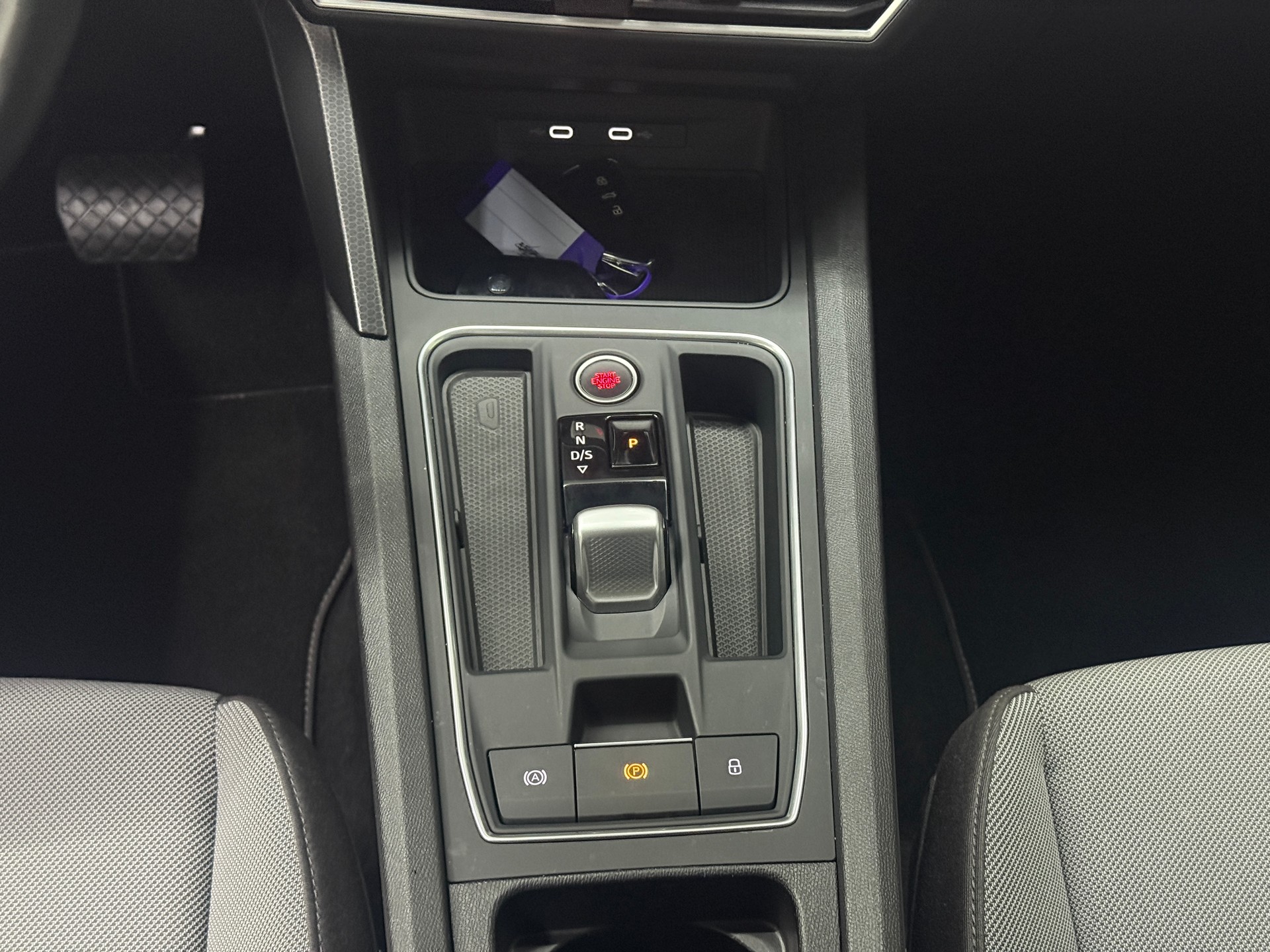SEAT Leon ST 2.0 TDI EVO DSG Style-image-12