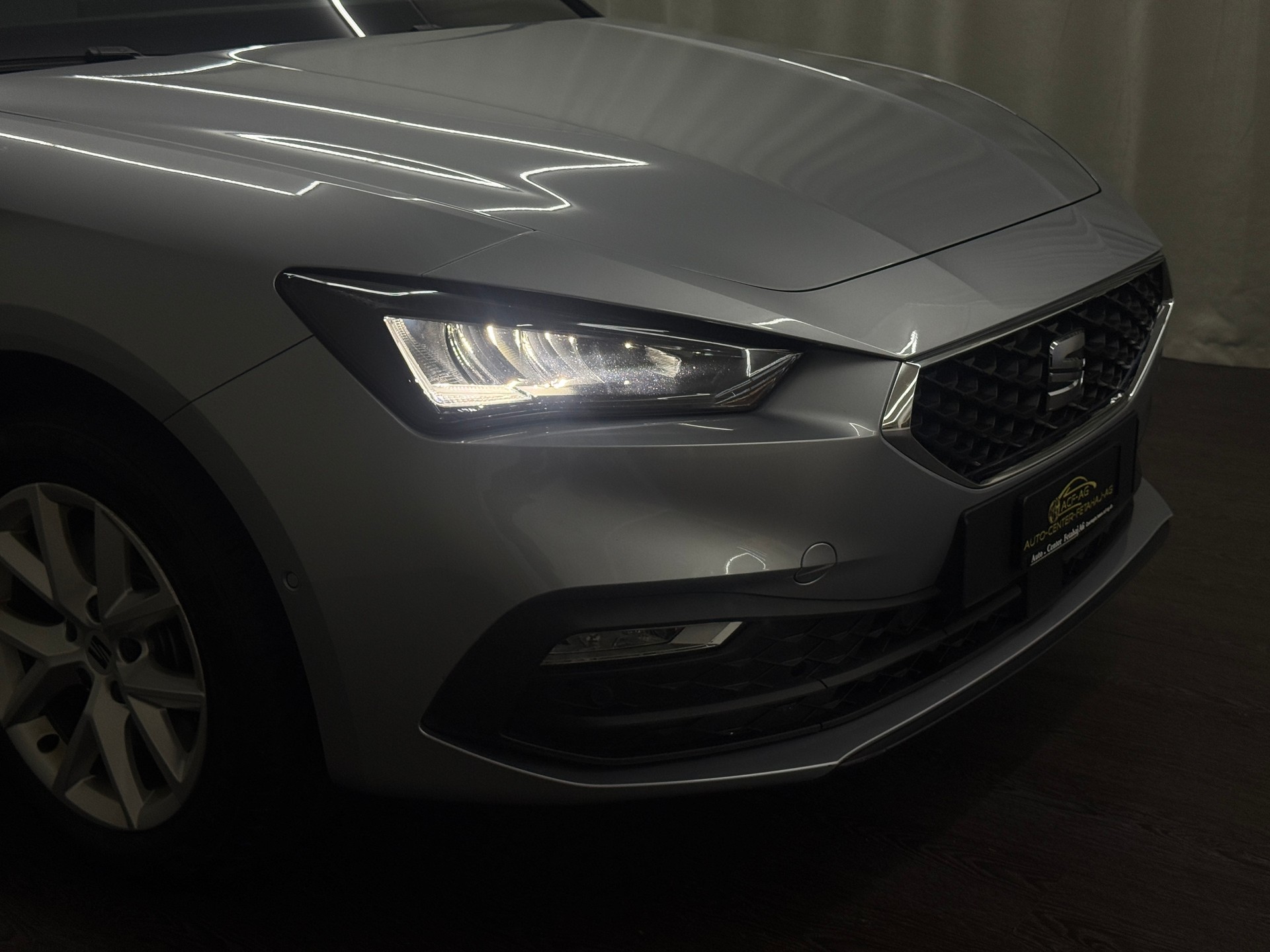 SEAT Leon ST 2.0 TDI EVO DSG Style-image-15