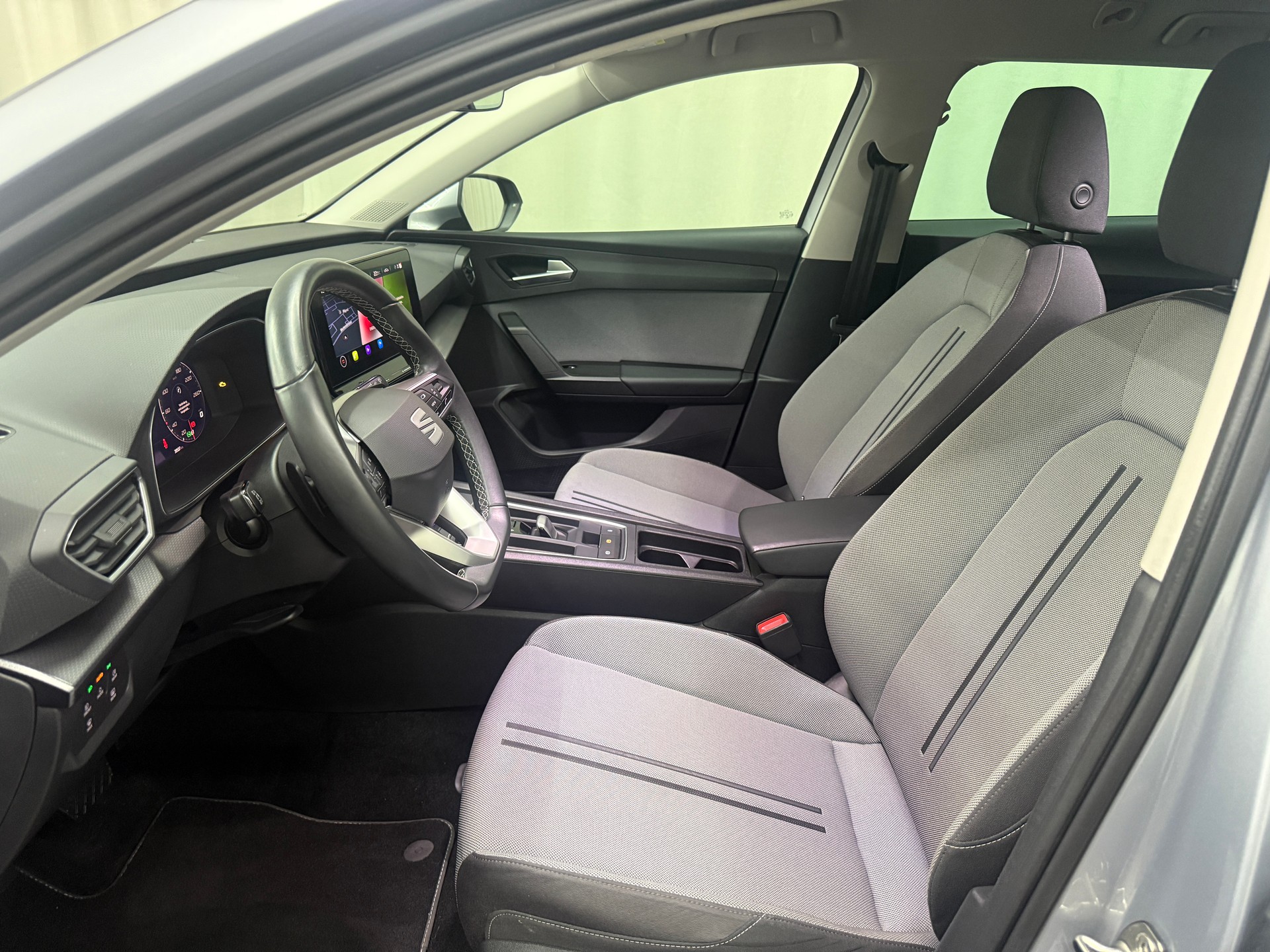 SEAT Leon ST 2.0 TDI EVO DSG Style-image-6