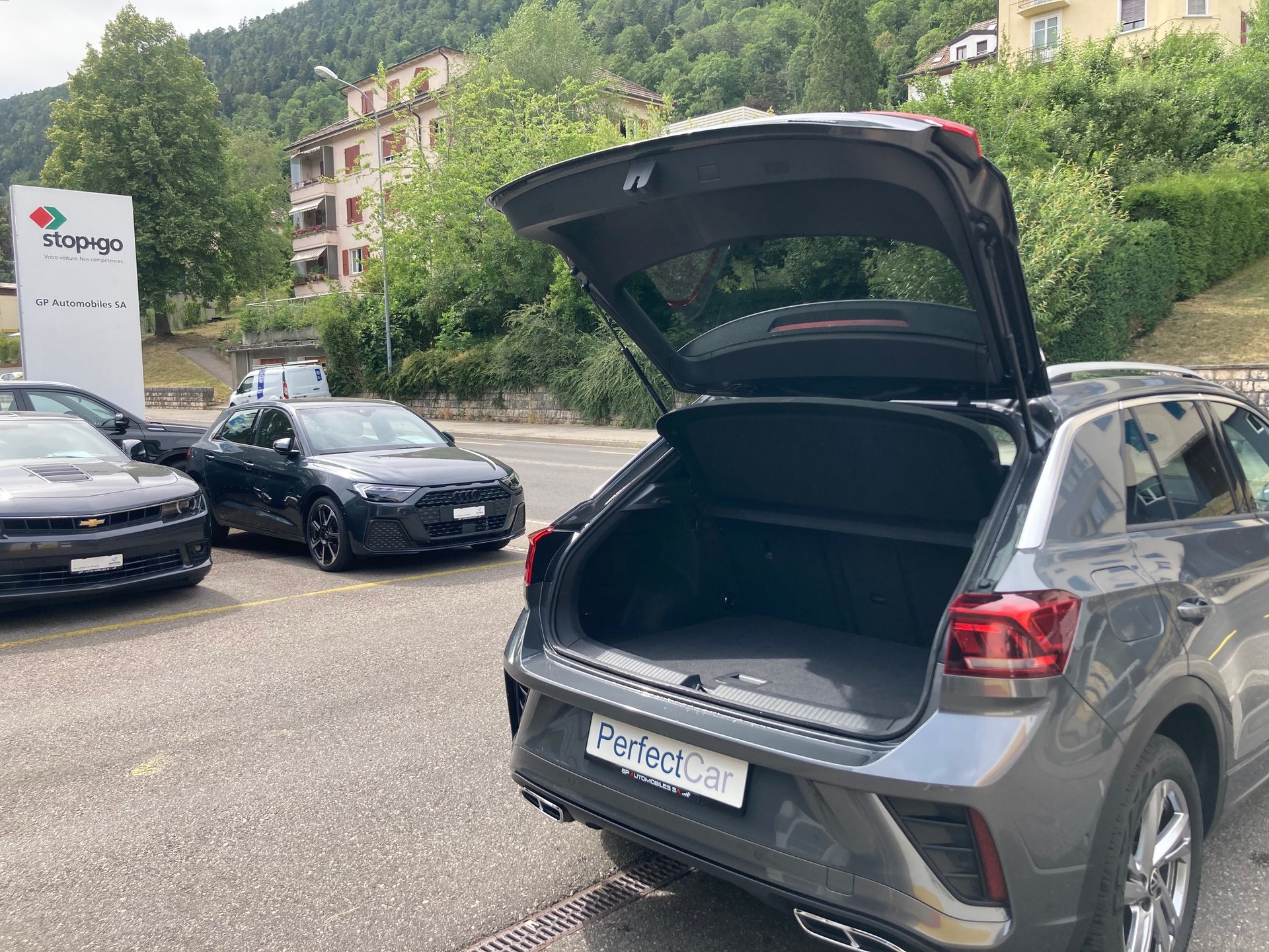 VW T-Roc 2.0 TSI R-Line 4M-image-5