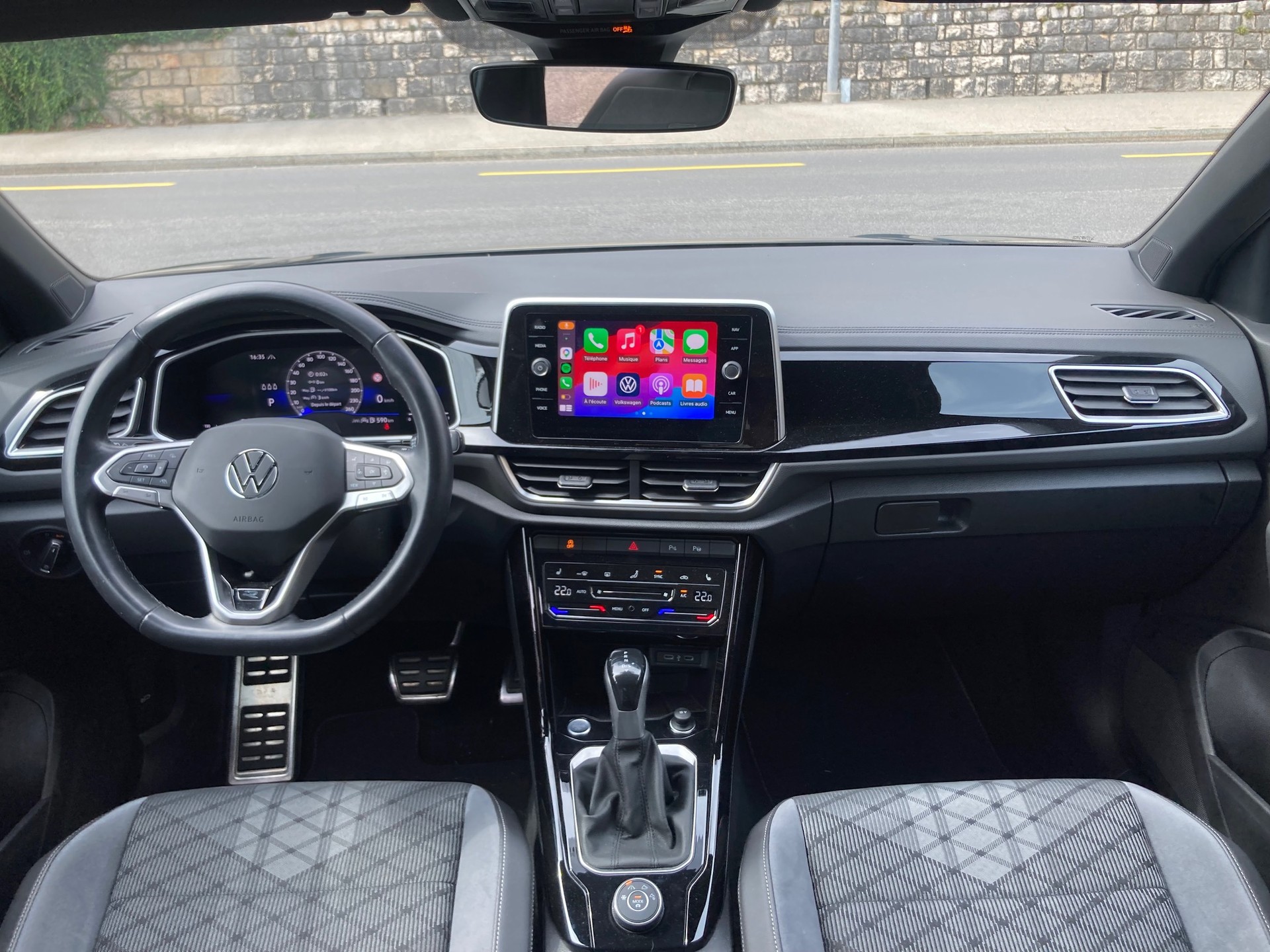 VW T-Roc 2.0 TSI R-Line 4M-image-9