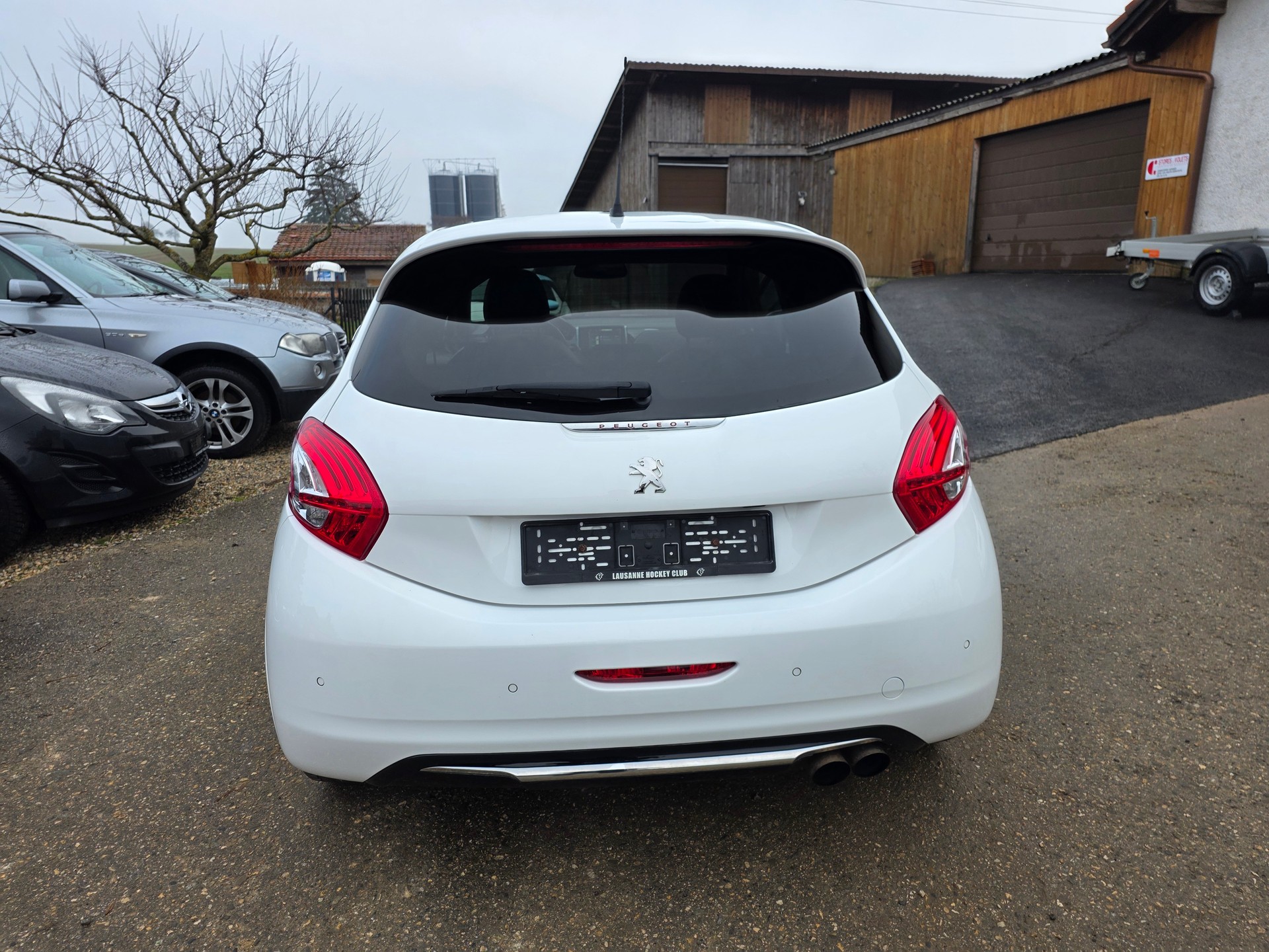 PEUGEOT 208 1.6 Turbo GTi-image-5