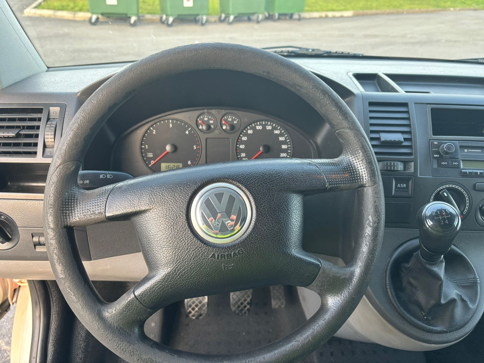 VW T5 1.9 TDI PD-image-26