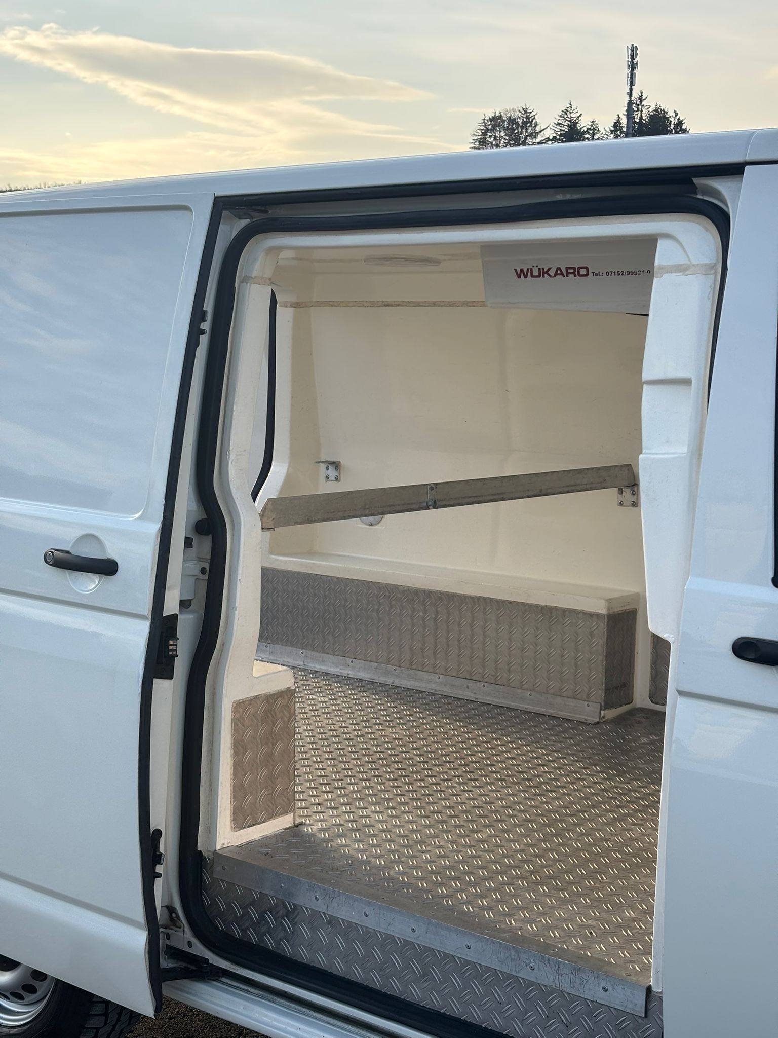 VW T5 1.9 TDI PD-image-9