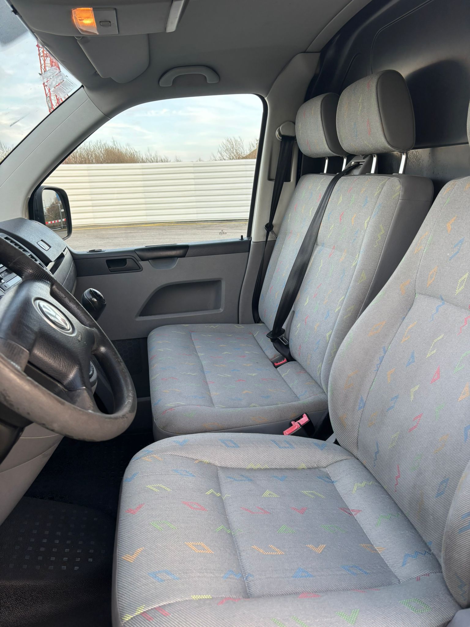 VW T5 1.9 TDI PD-image-25