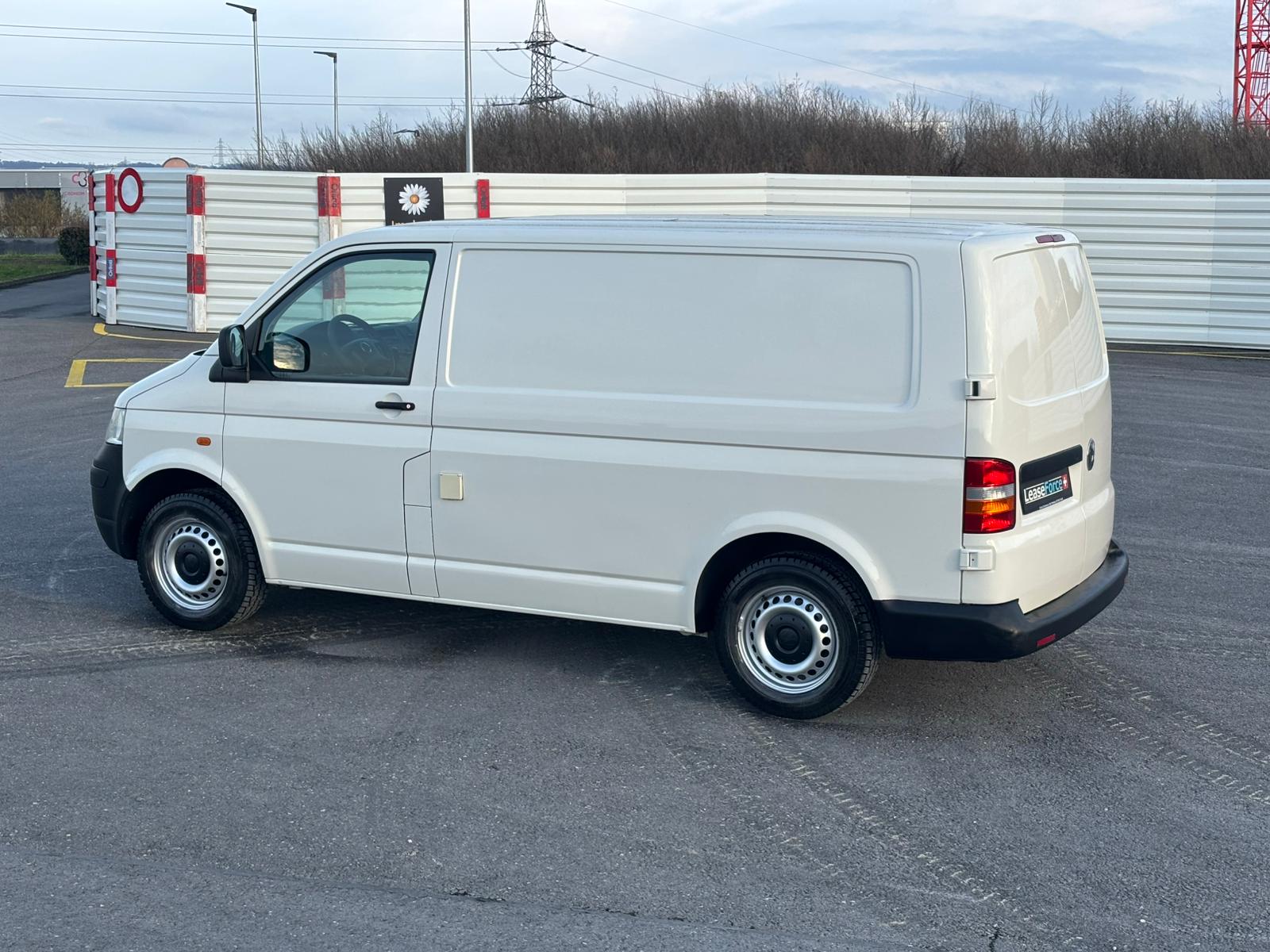 VW T5 1.9 TDI PD-image-17