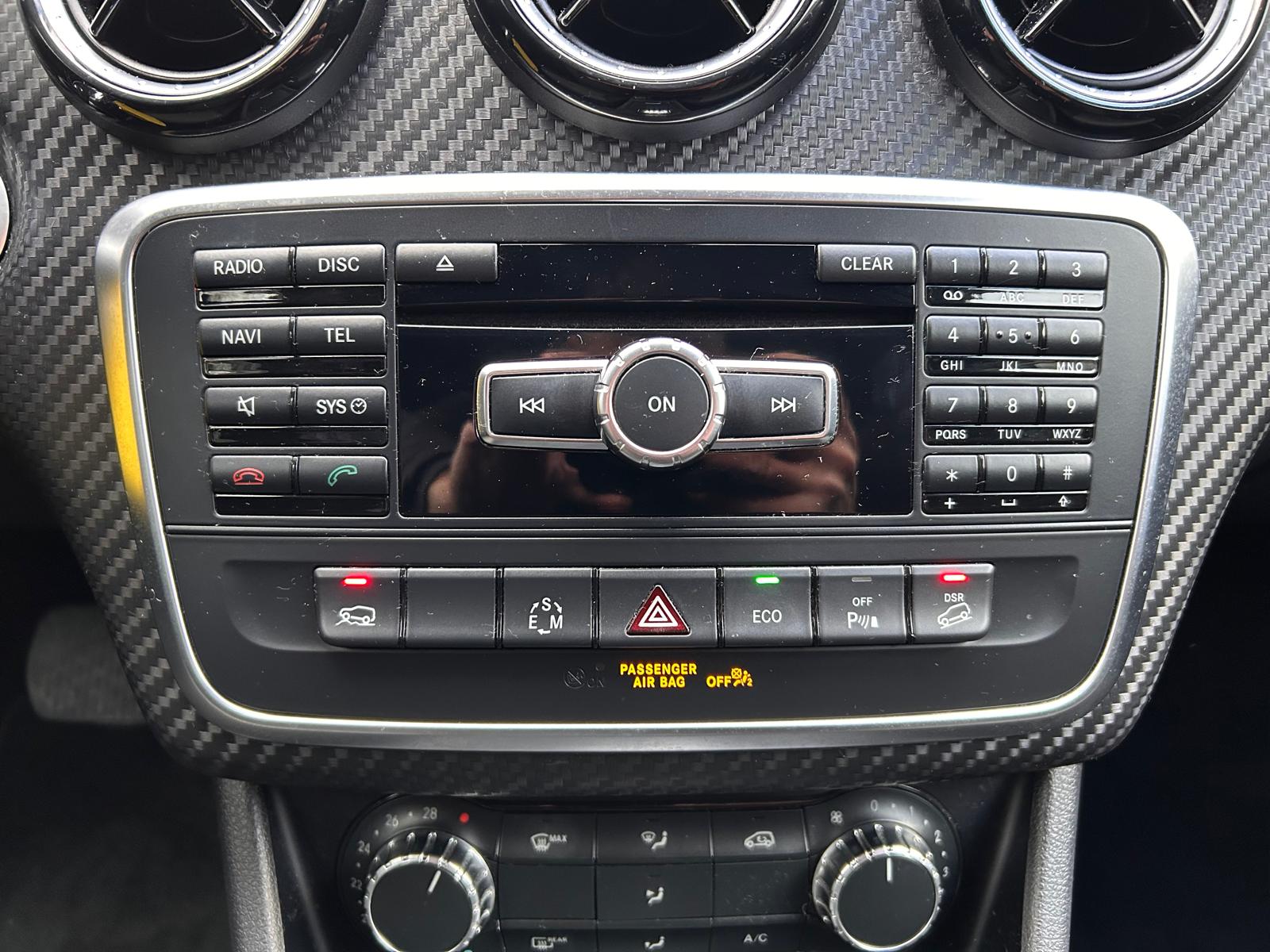 MERCEDES-BENZ GLA 200 CDI Swiss Star Edition 4Matic 7G-DCT-image-23
