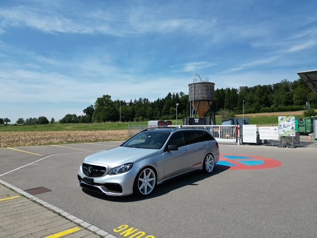 MERCEDES-BENZ E 63 AMG S 4Matic Speedshift-image-5