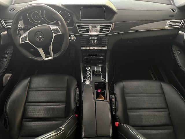 MERCEDES-BENZ E 63 AMG S 4Matic Speedshift-image-1