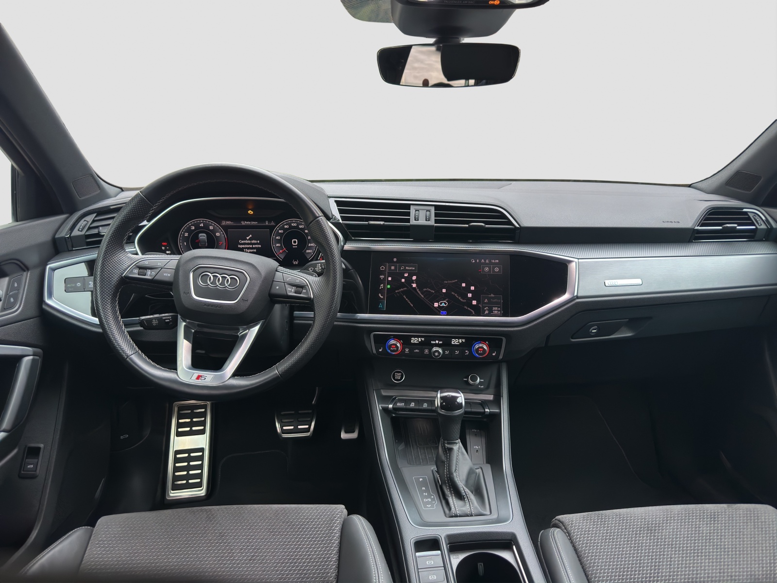 AUDI Q3 Sportback 35 TFSI S line Attraction S-tronic-image-8