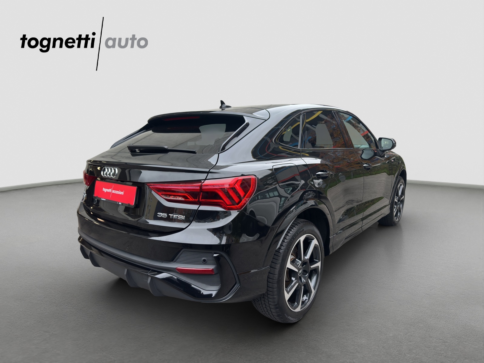 AUDI Q3 Sportback 35 TFSI S line Attraction S-tronic-image-3