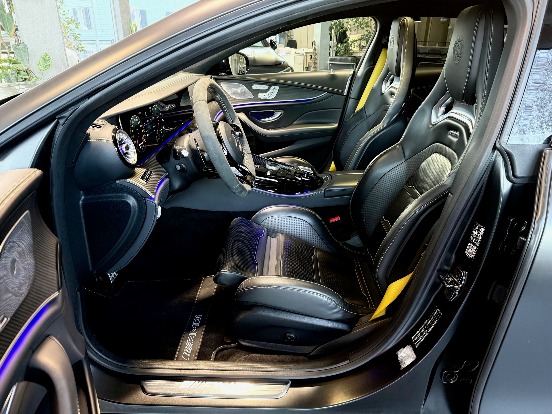 MERCEDES-BENZ AMG GT 4 63 S Edition 1 4Matic+ Speedshift MCT-image-11