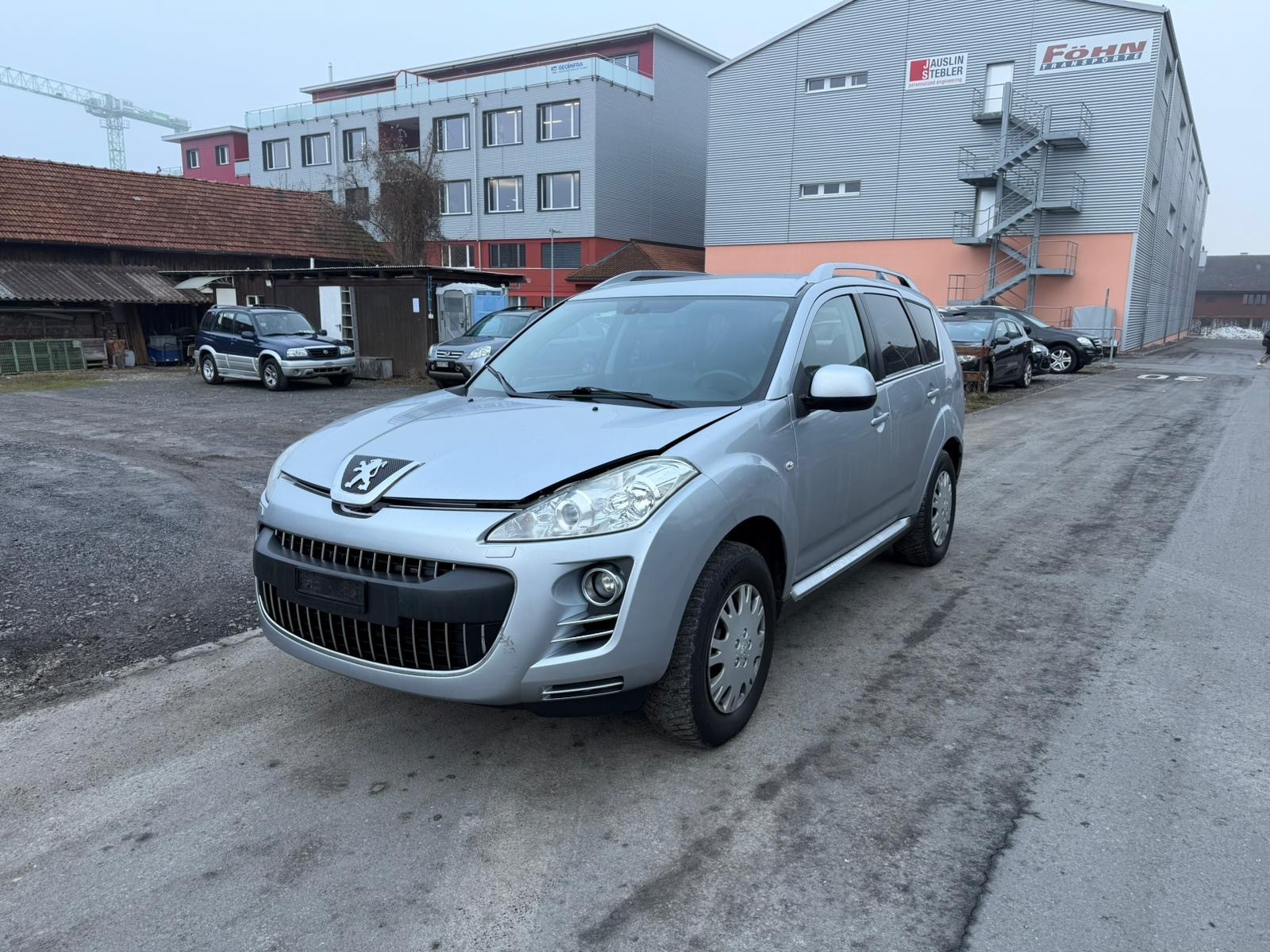 PEUGEOT 4007 2.4 Platinum Edition CVT-image-1
