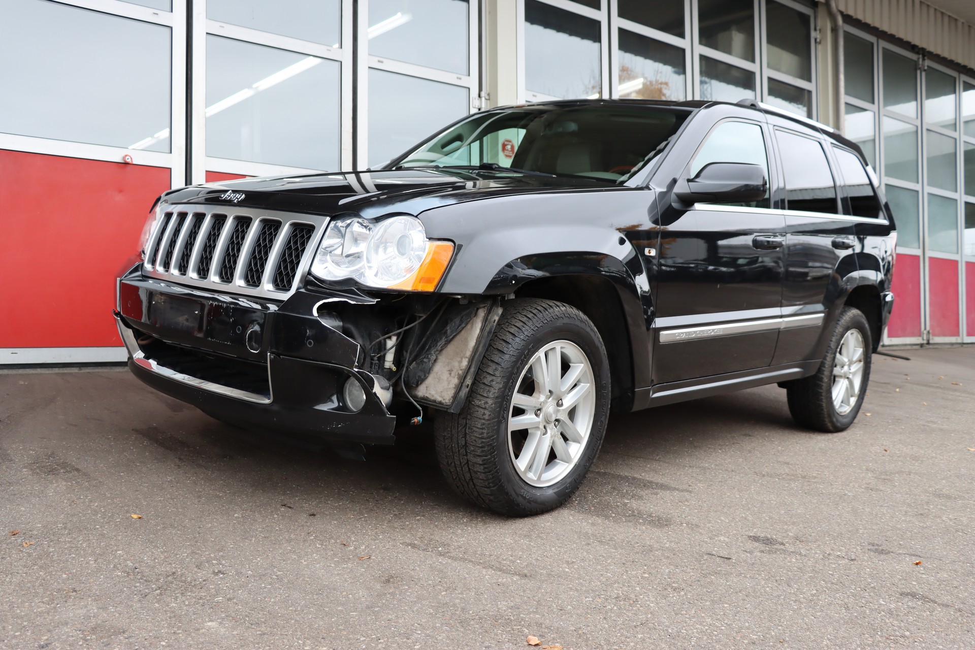 JEEP Gr.Cherokee 3.0 CRD Overland Automatic-image-0
