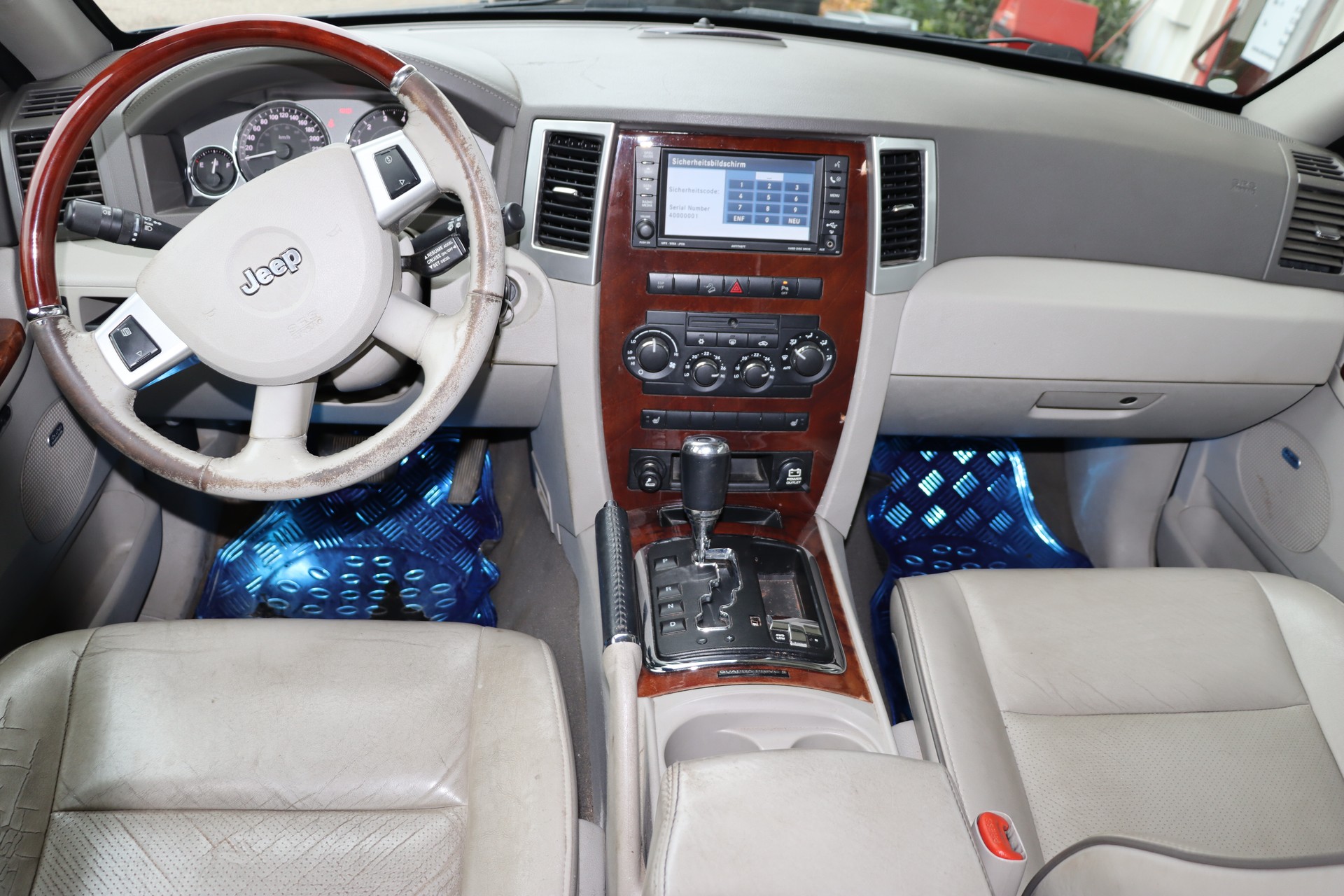 JEEP Gr.Cherokee 3.0 CRD Overland Automatic-image-9