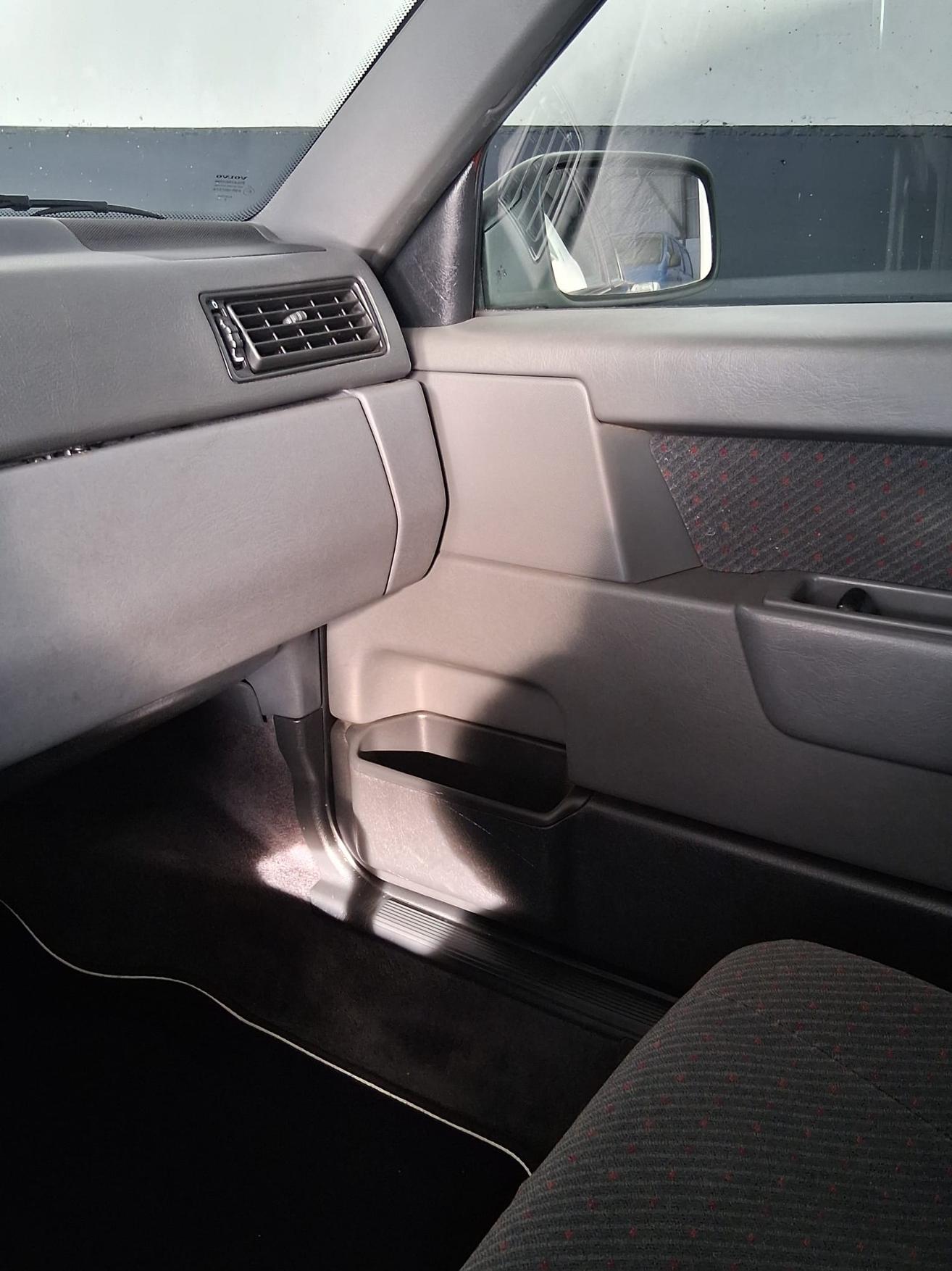 VOLVO 850 2.5 GLE-image-13