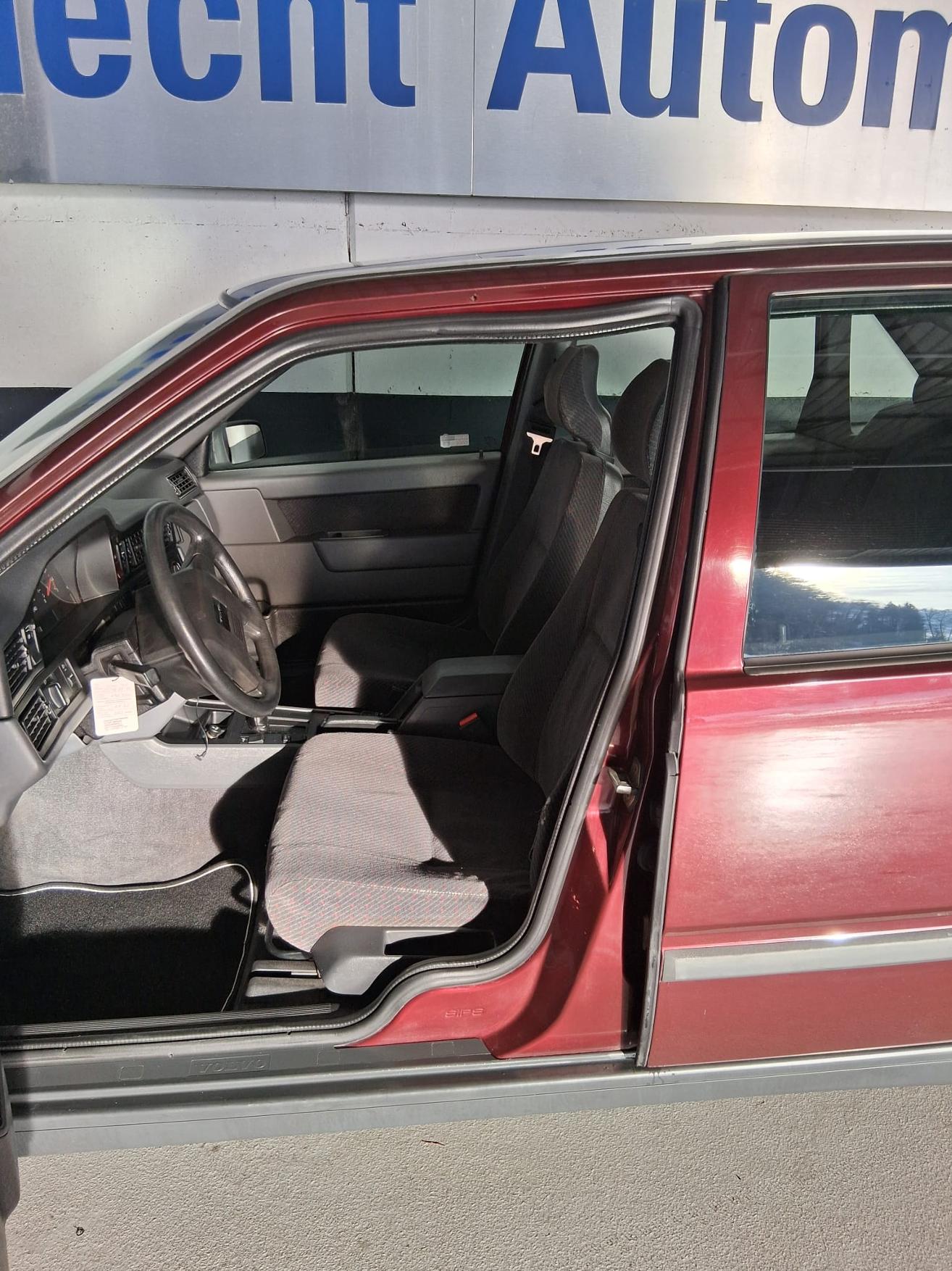 VOLVO 850 2.5 GLE-image-9