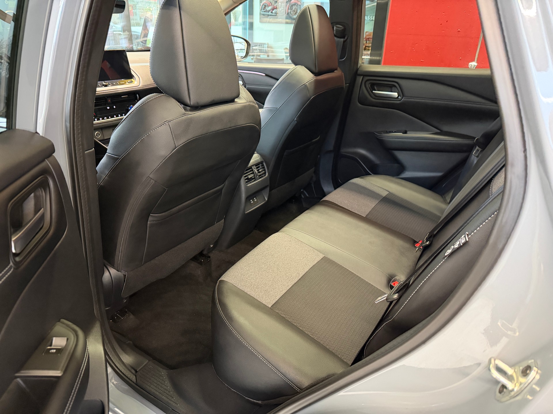 NISSAN Qashqai MHEV N-Connecta Xtronic-image-7