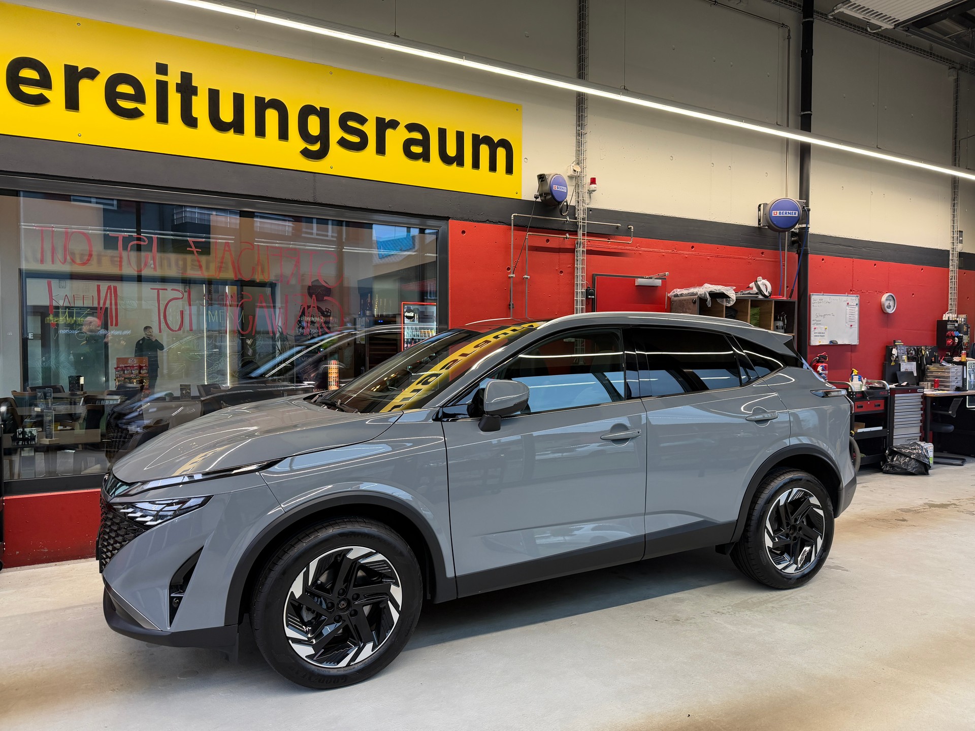NISSAN Qashqai MHEV N-Connecta Xtronic-image-2