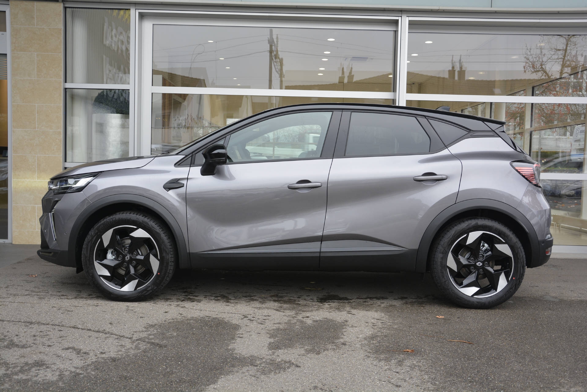 RENAULT CAPTUR E-TECH FULL HYB. 160-image-2