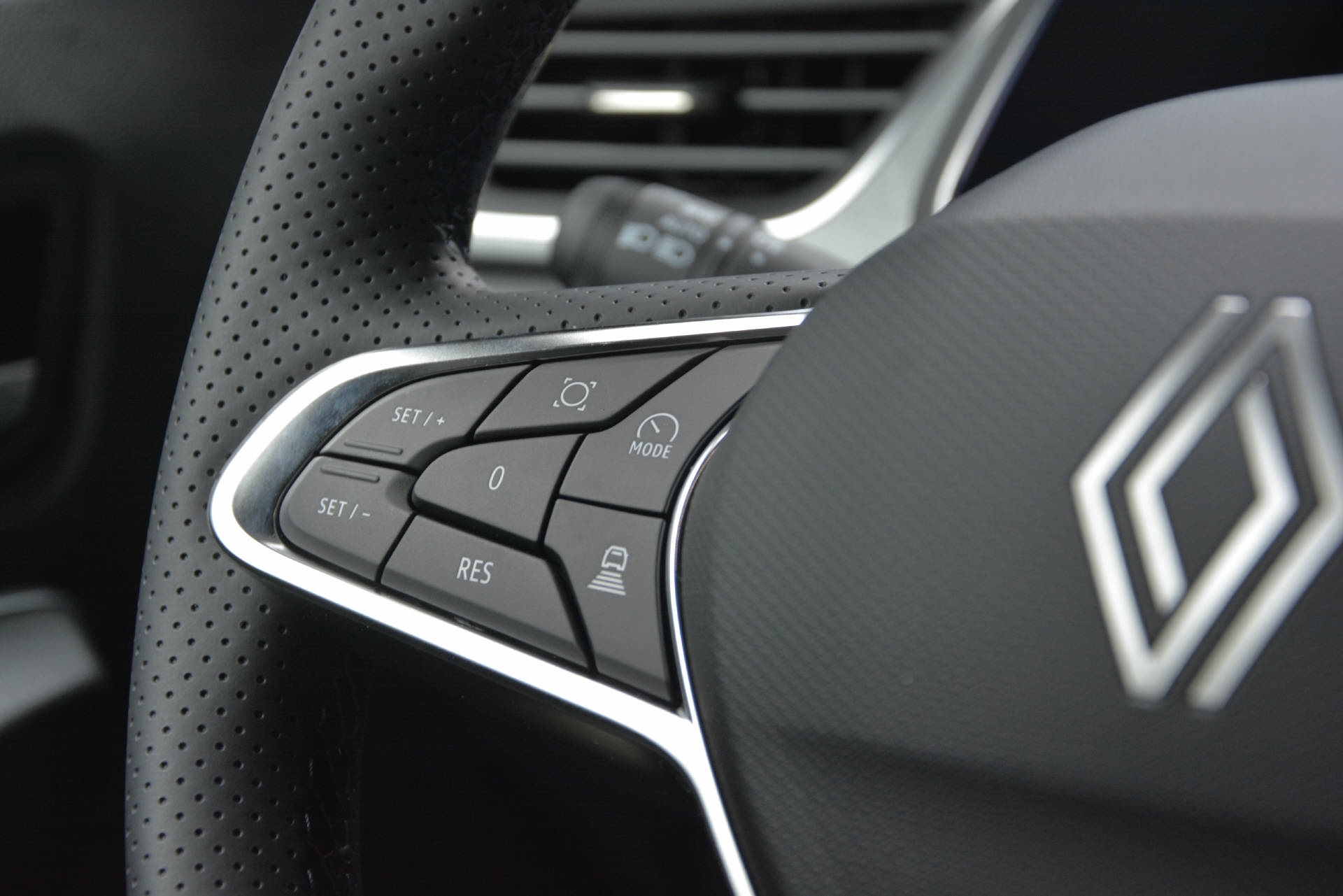 RENAULT CAPTUR E-TECH FULL HYB. 160-image-11