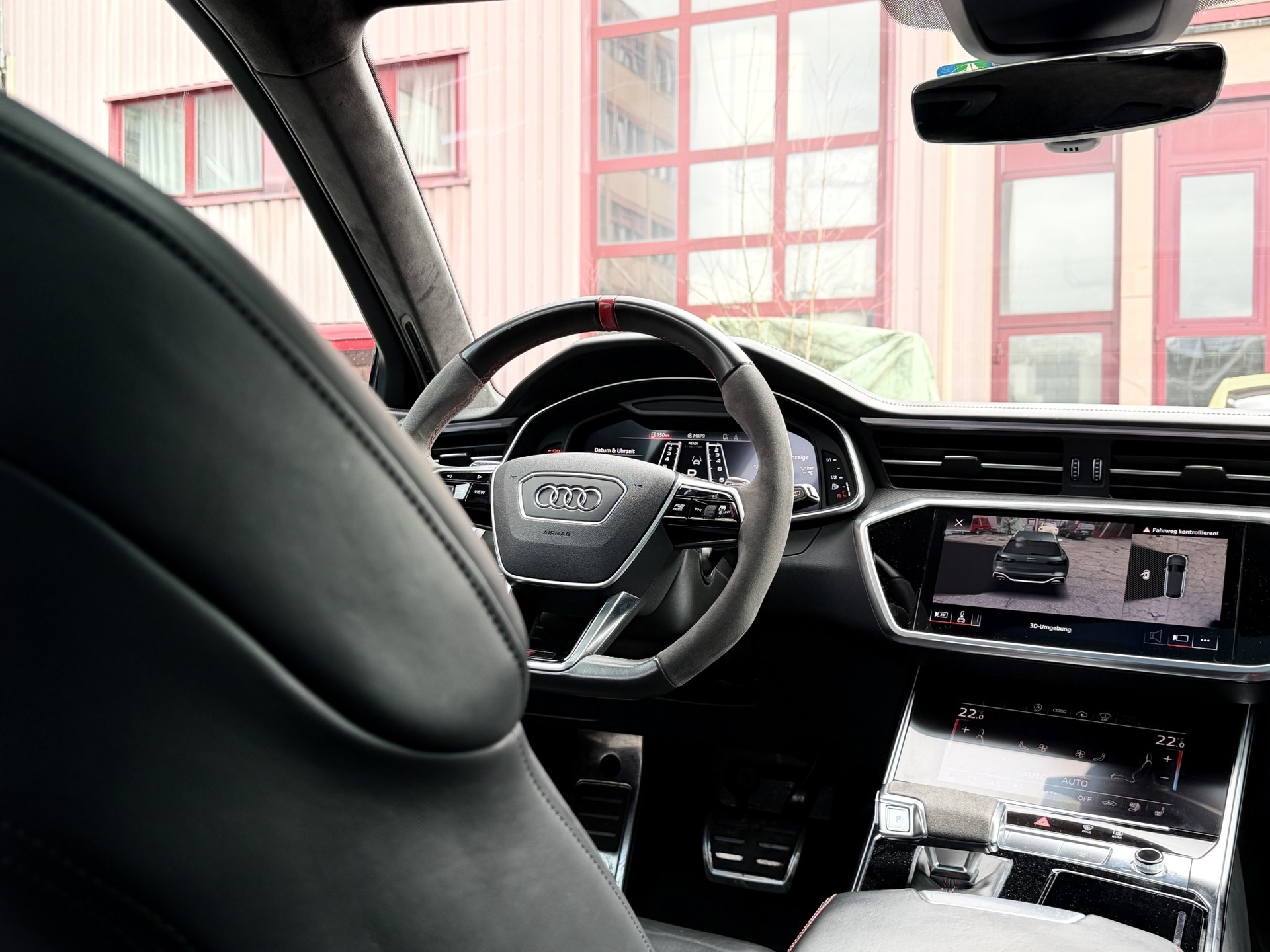 AUDI RS6 Avant 4.0 TFSI V8 quattro-image-9